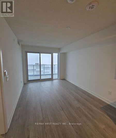 609 - 1010 Sandy Beach Road, Pickering (Bay Ridges), Ontario  L1W 0C7 - Photo 3 - E12844886