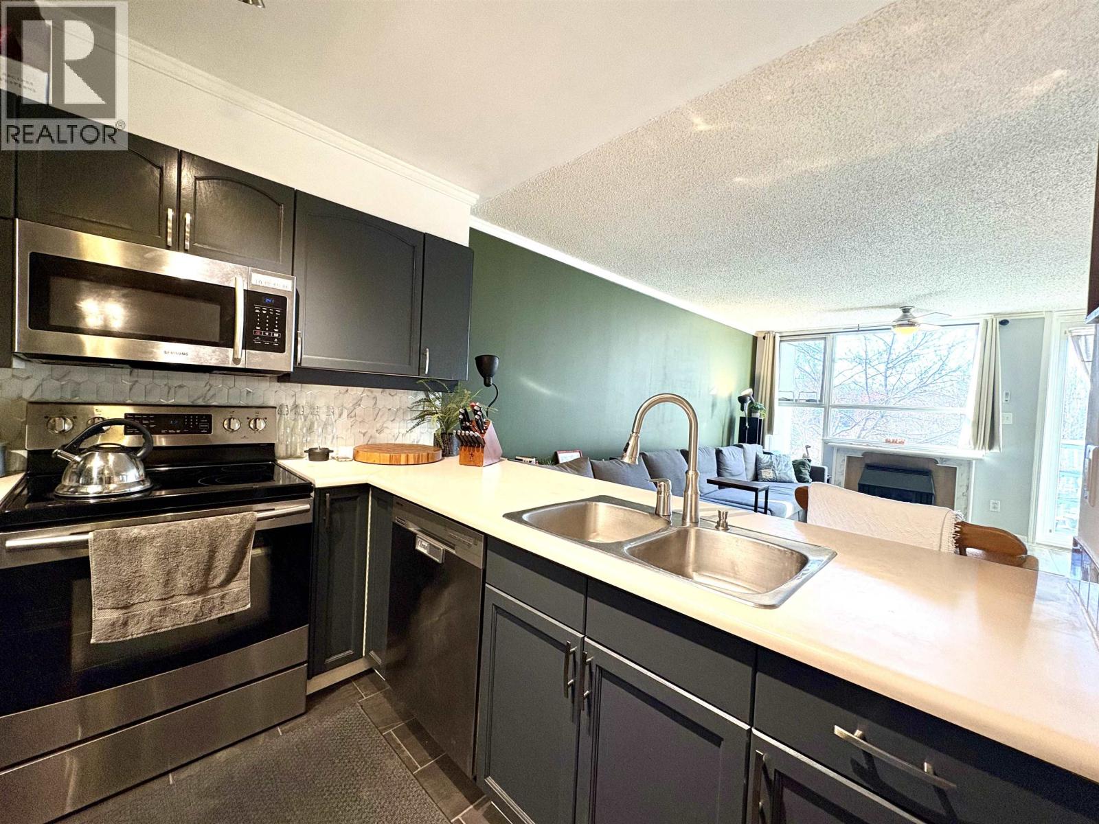 305 1250 Quayside Drive, New Westminster, British Columbia  V3M 6E2 - Photo 6 - R3093461