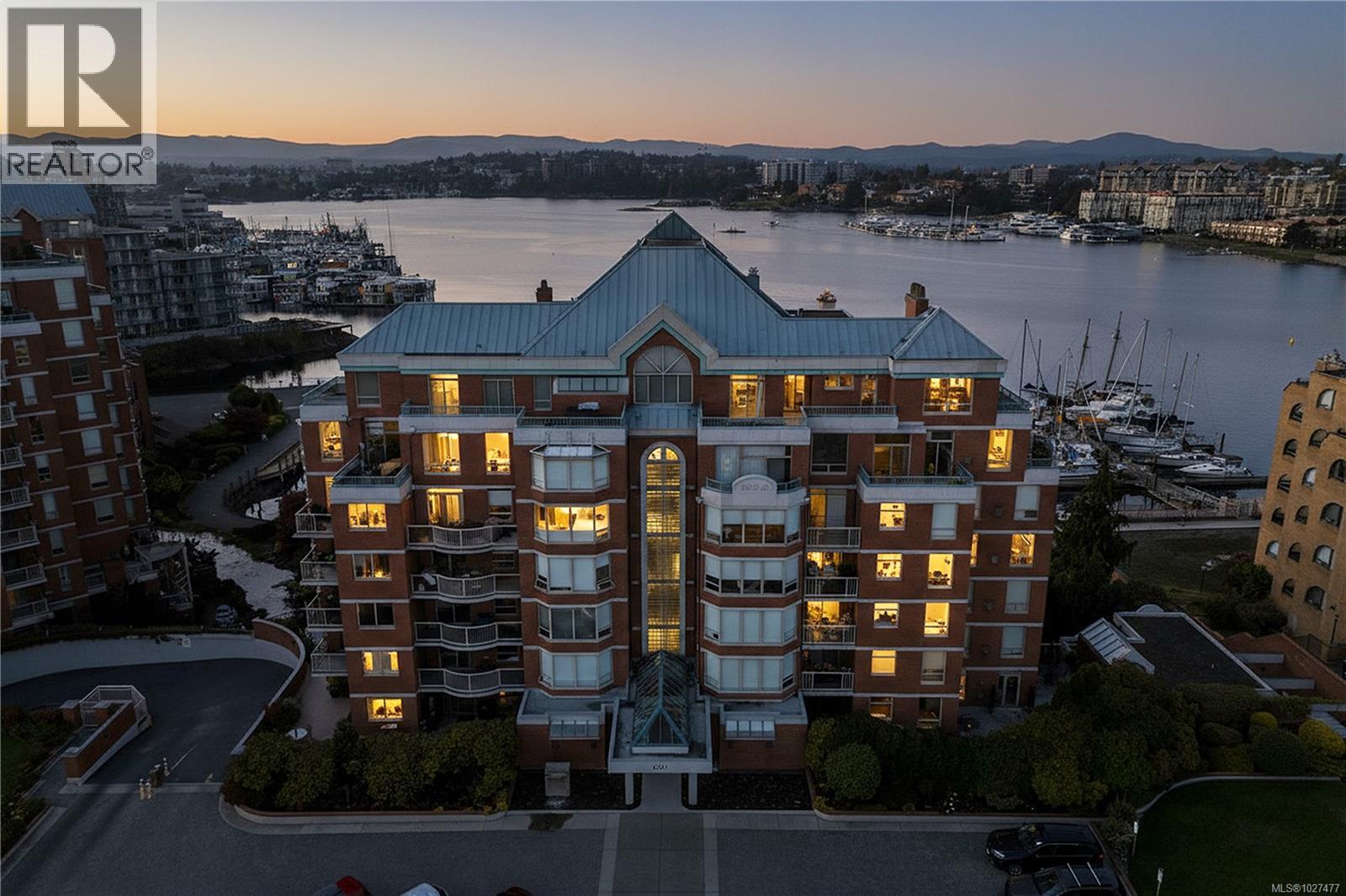 203 636 Montreal St, Victoria, British Columbia