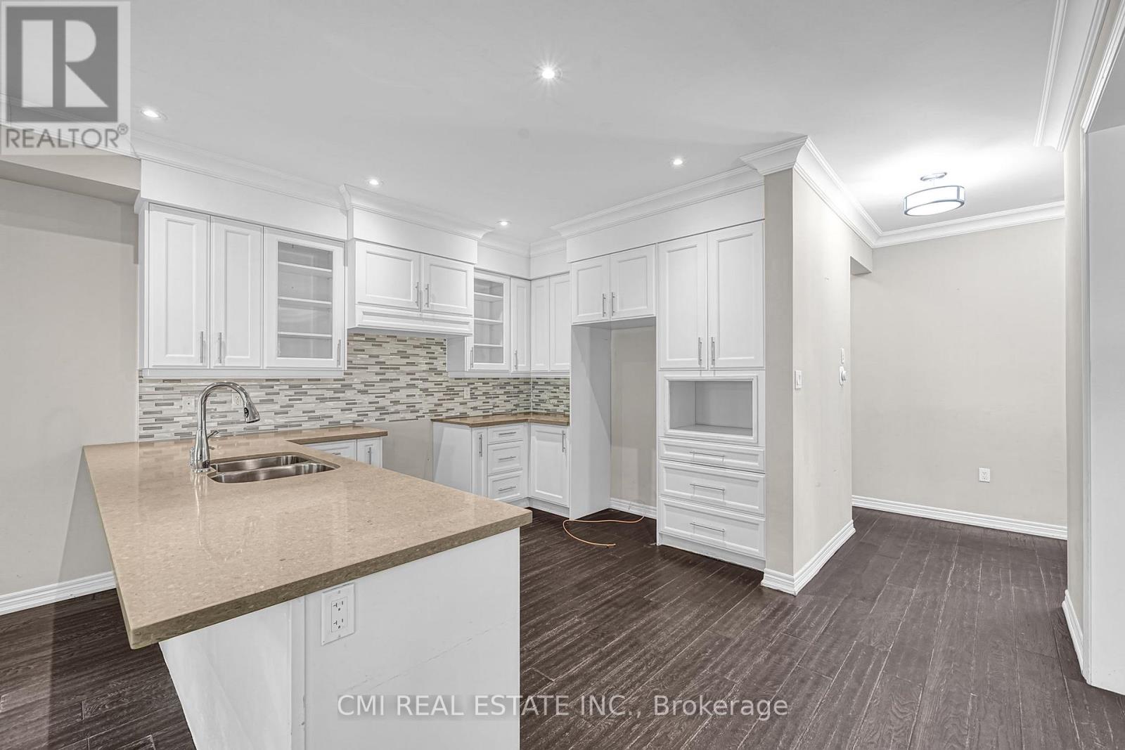 21 Scotia Road, Georgina, Ontario  L0E 1R0 - Photo 15 - N12844746