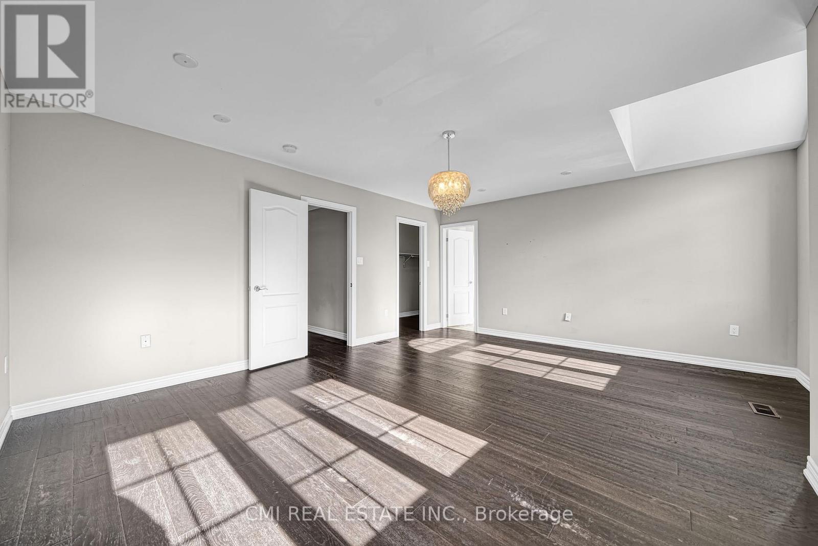 21 Scotia Road, Georgina, Ontario  L0E 1R0 - Photo 22 - N12844746