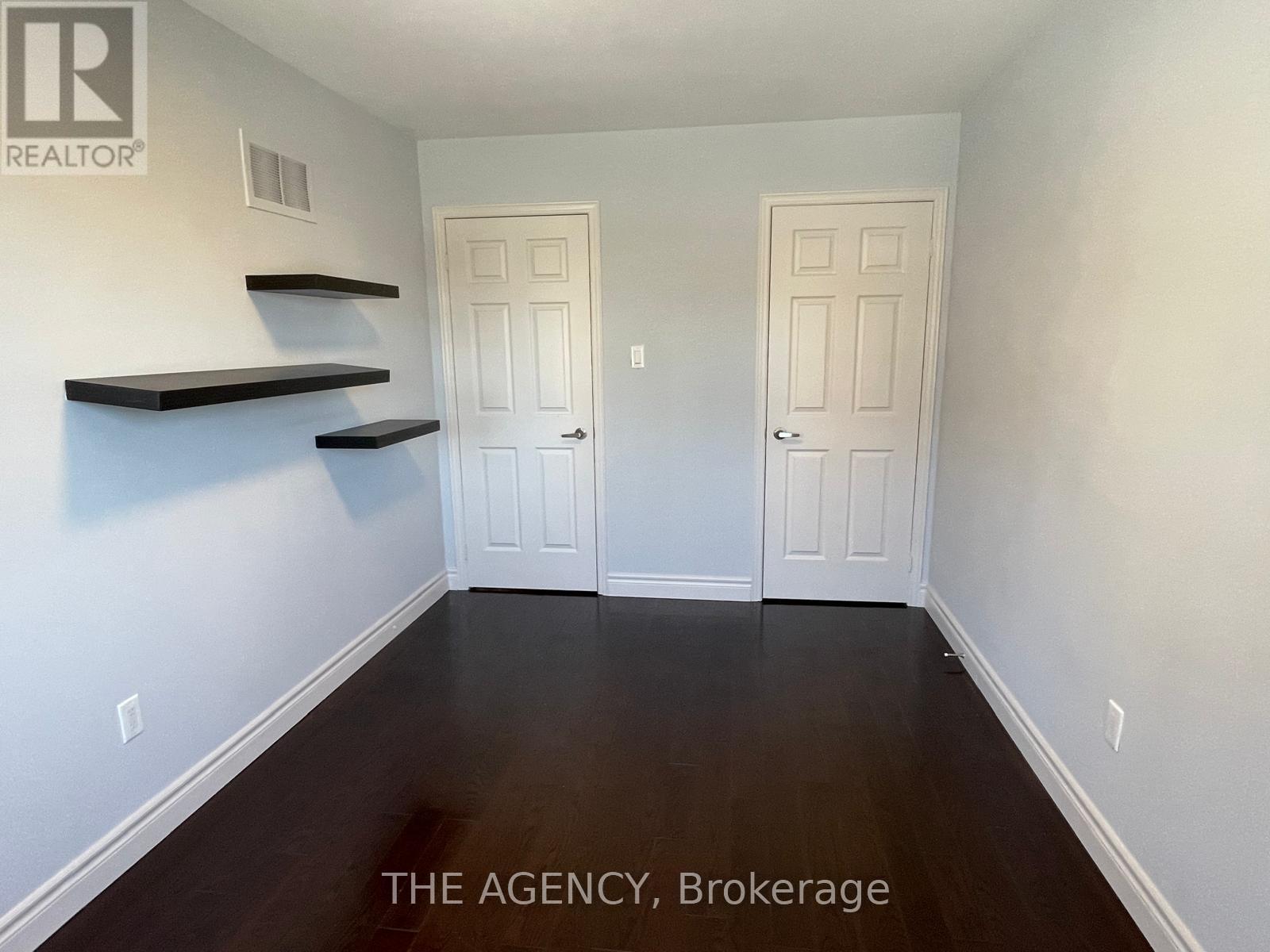 9031 Yonge Street, Richmond Hill (Langstaff), Ontario  L4C 0L2 - Photo 16 - N12844844