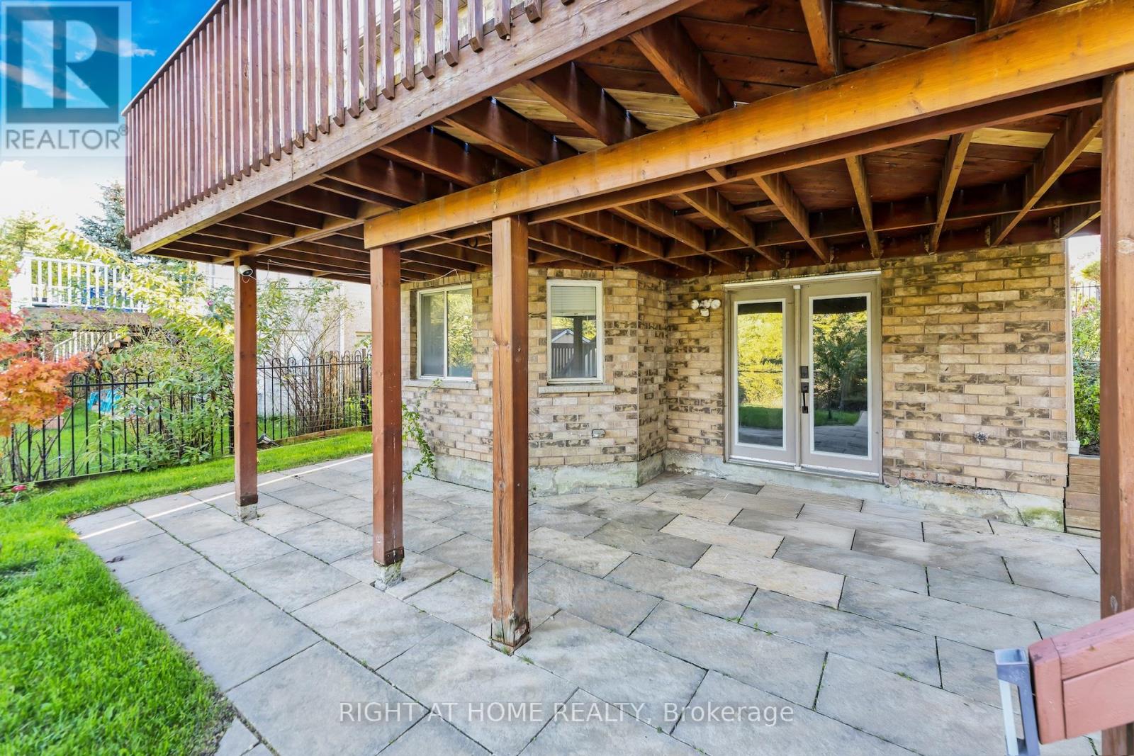 57 Calera Crescent, Vaughan, Ontario  L4H 1V9 - Photo 10 - N12844888