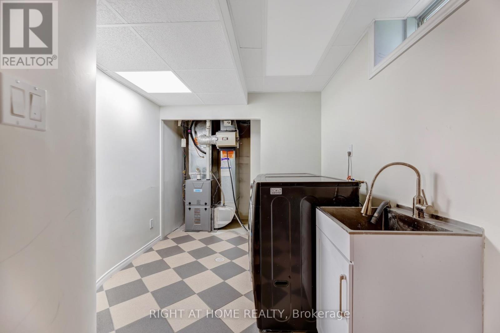 57 Calera Crescent, Vaughan, Ontario  L4H 1V9 - Photo 48 - N12844888