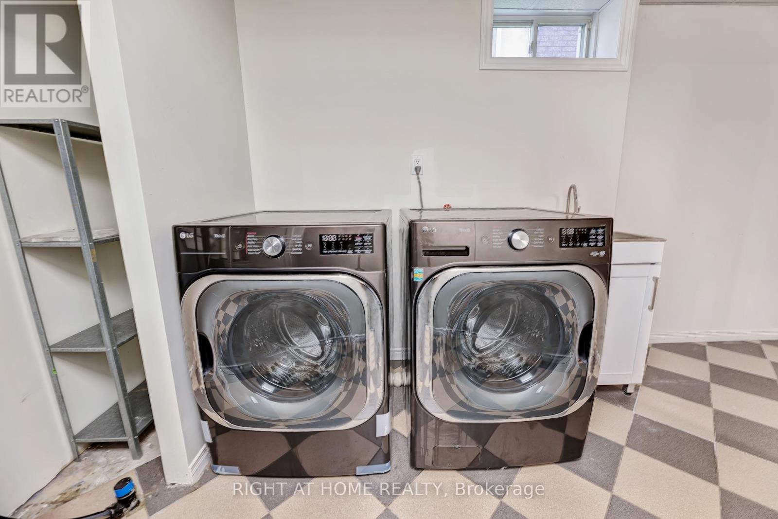 57 Calera Crescent, Vaughan, Ontario  L4H 1V9 - Photo 49 - N12844888