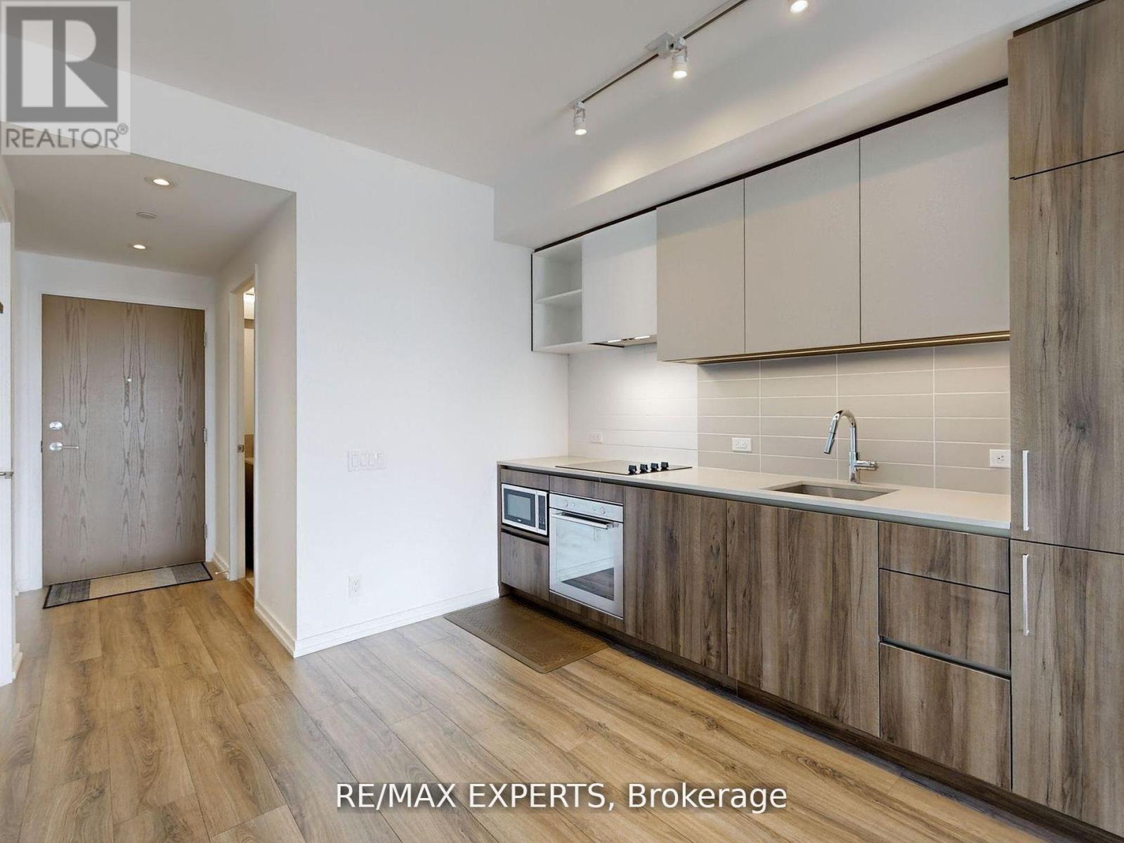 1108 - 1000 Portage Parkway, Vaughan, Ontario  L4K 0L1 - Photo 4 - N12844898