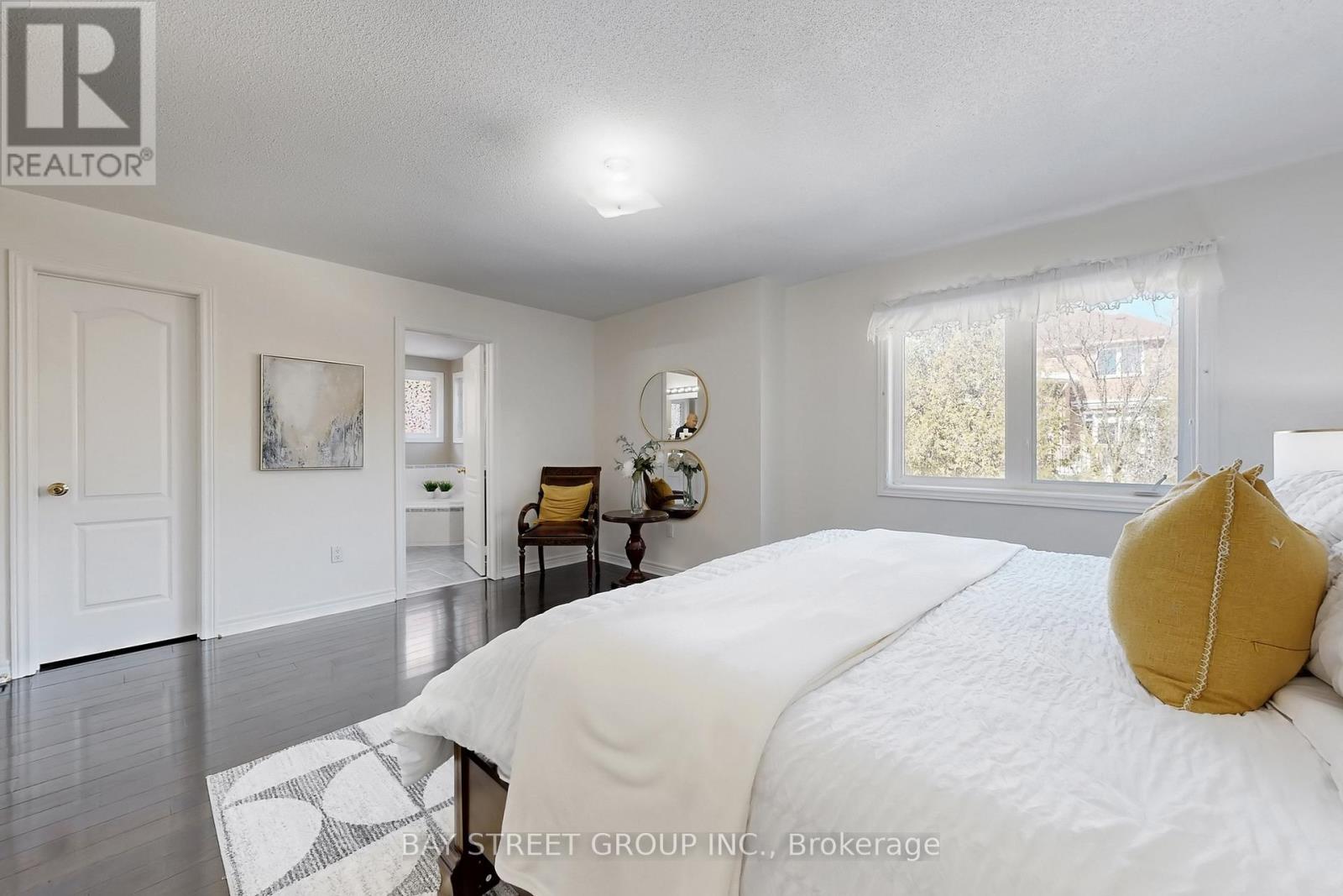 103 Colesbrook Road, Richmond Hill, Ontario  L4S 2G3 - Photo 22 - N12844928