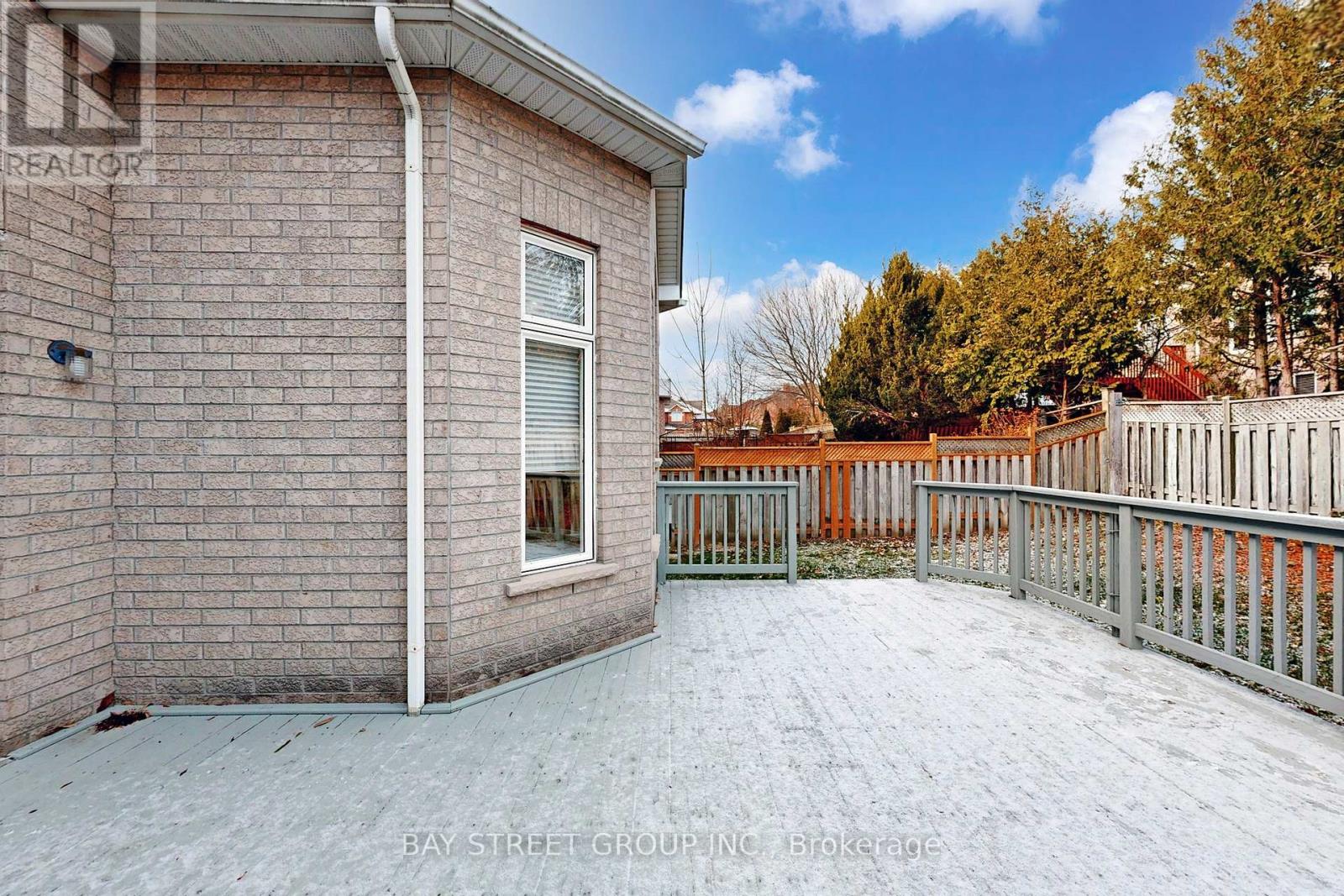 103 Colesbrook Road, Richmond Hill, Ontario  L4S 2G3 - Photo 42 - N12844928