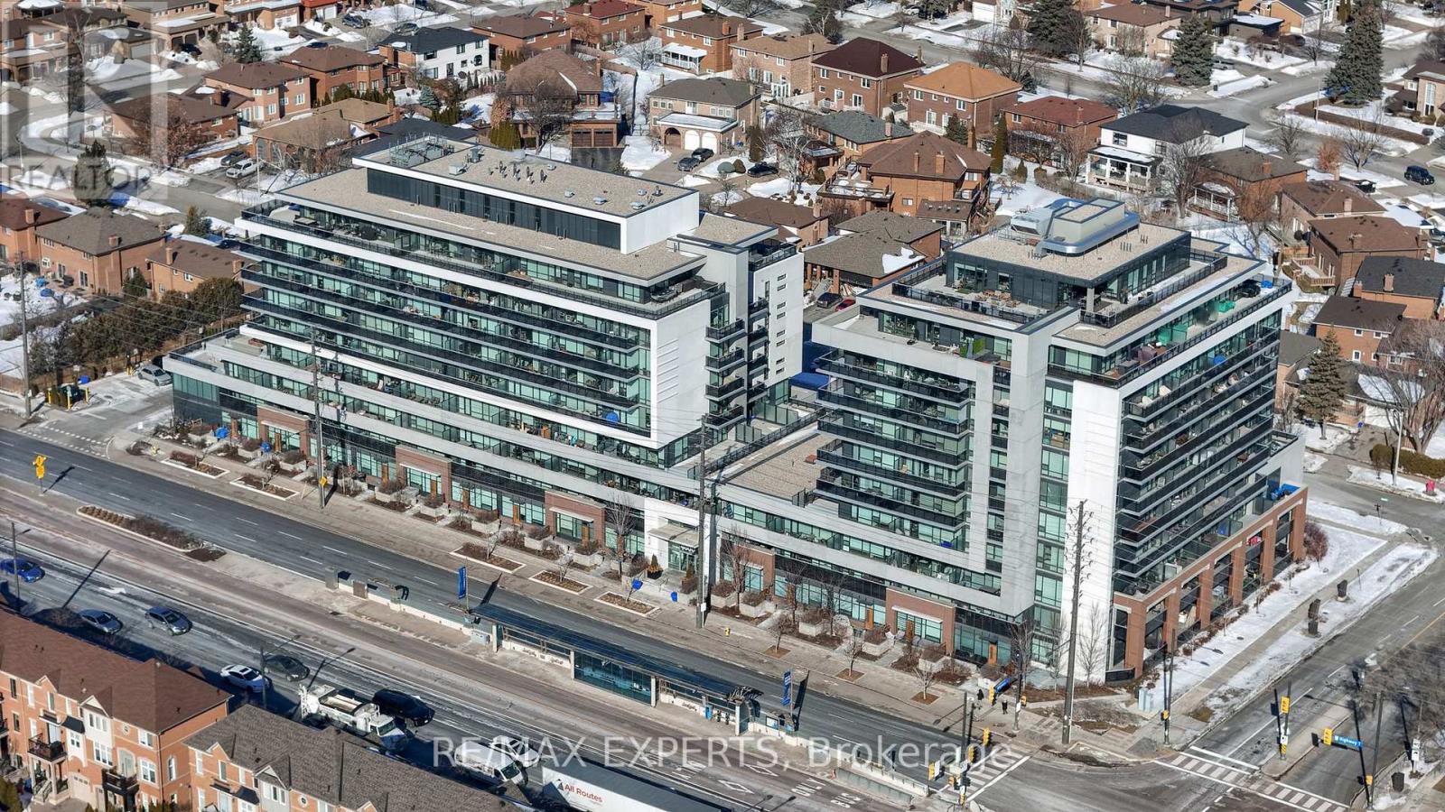 601 - 4800 Highway 7 Road, Vaughan, Ontario  L4L 1H8 - Photo 3 - N12844940