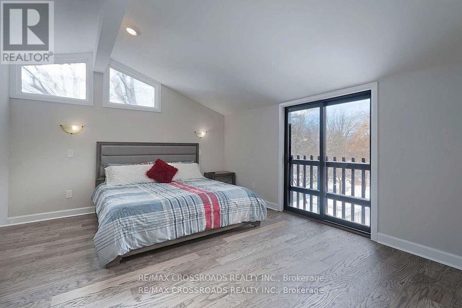 2 Sandlewood Trail, Ramara, Ontario  L0K 1B0 - Photo 22 - S12844866