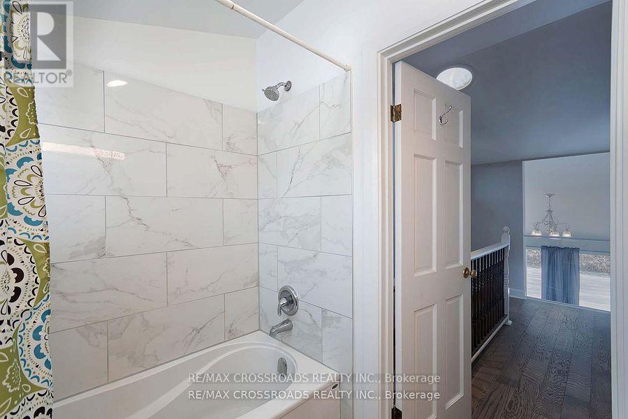 2 Sandlewood Trail, Ramara, Ontario  L0K 1B0 - Photo 29 - S12844866