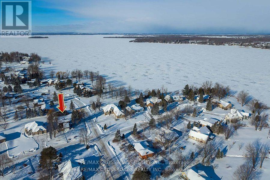 2 Sandlewood Trail, Ramara, Ontario  L0K 1B0 - Photo 47 - S12844866