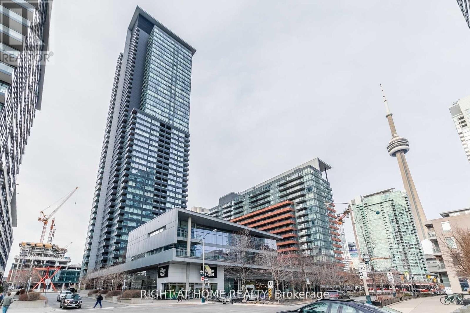 1710 - 25 TELEGRAM MEWS, Toronto, Ontario