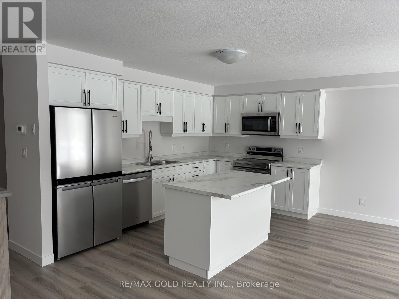 Lot 10 - 169 Queen Street, Springwater, Ontario  L0L 1P0 - Photo 4 - S12604072