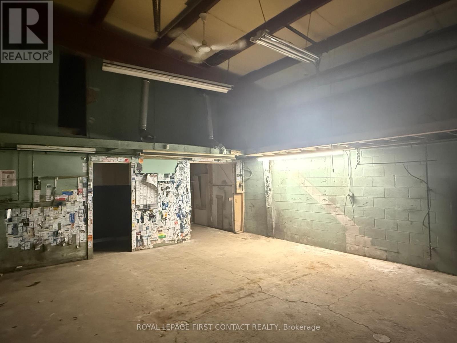 3-4 - 36 Ellen Street, Barrie, Ontario  L4M 3A3 - Photo 16 - S12828088