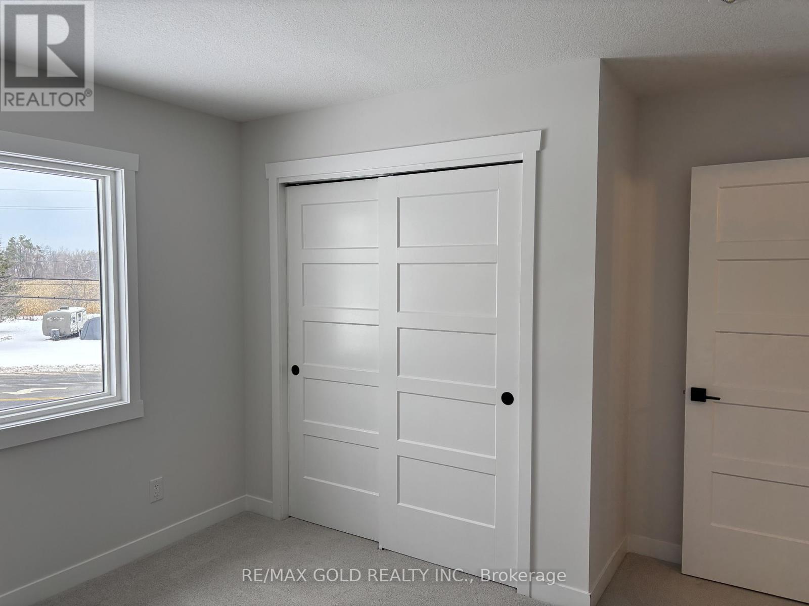 Lot 10 - 169 Queen Street, Springwater, Ontario  L0L 1P0 - Photo 16 - S12604072