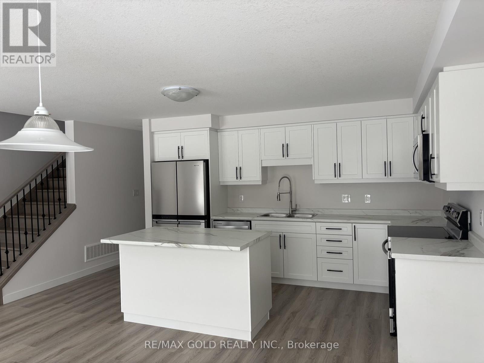 Lot 10 - 169 Queen Street, Springwater, Ontario  L0L 1P0 - Photo 3 - S12604072