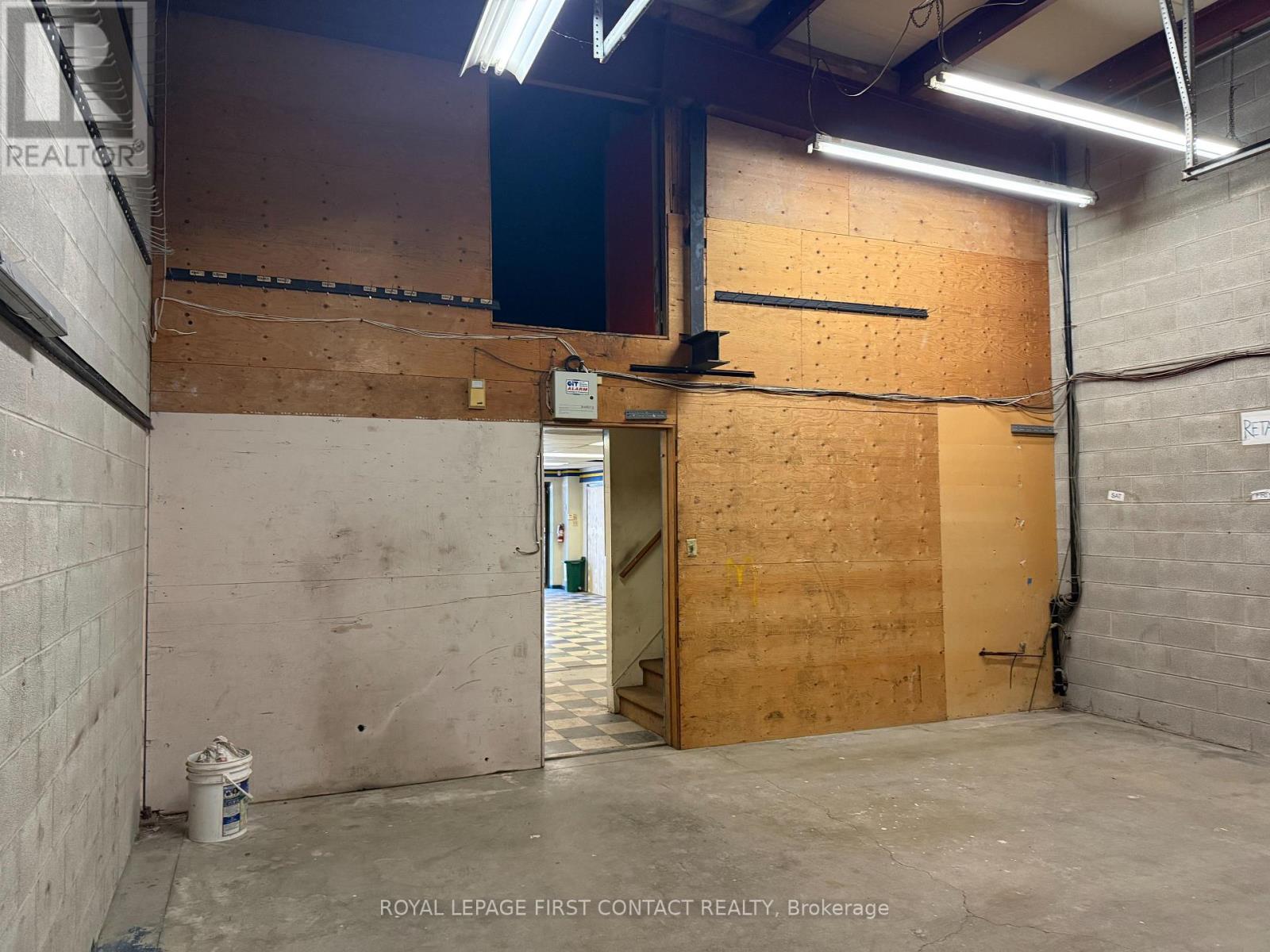 3-4 - 36 Ellen Street, Barrie, Ontario  L4M 3A3 - Photo 10 - S12828088