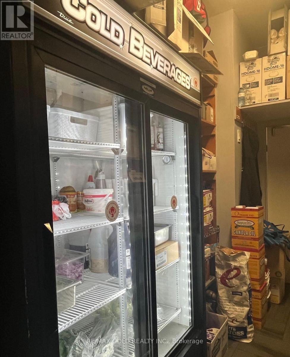 19 - 1151 Dundas Street W, Mississauga, Ontario  L5C 1C6 - Photo 11 - W12844726