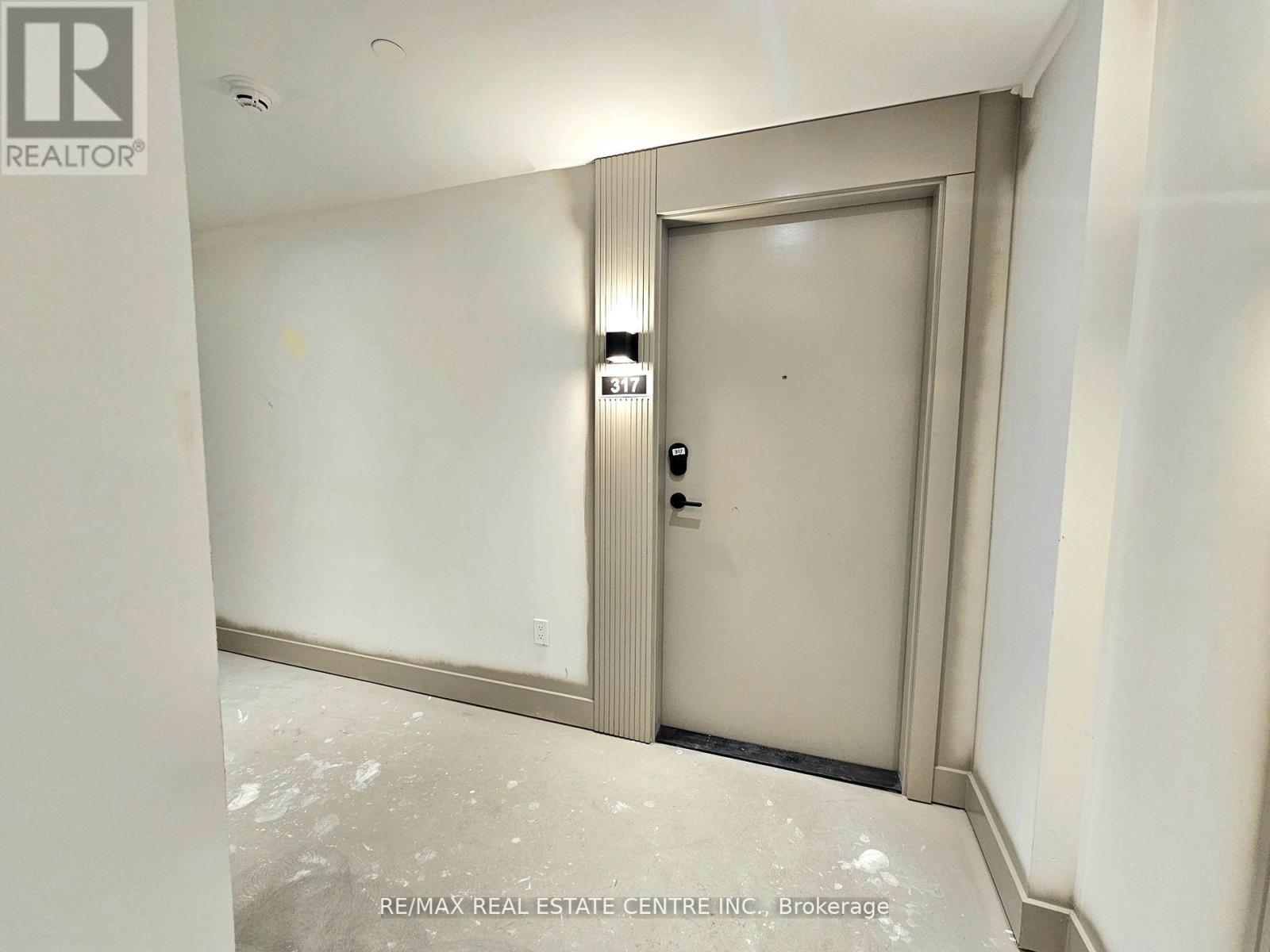 317 - 225 Malta Avenue, Brampton, Ontario  L6Y 6H8 - Photo 4 - W12844802