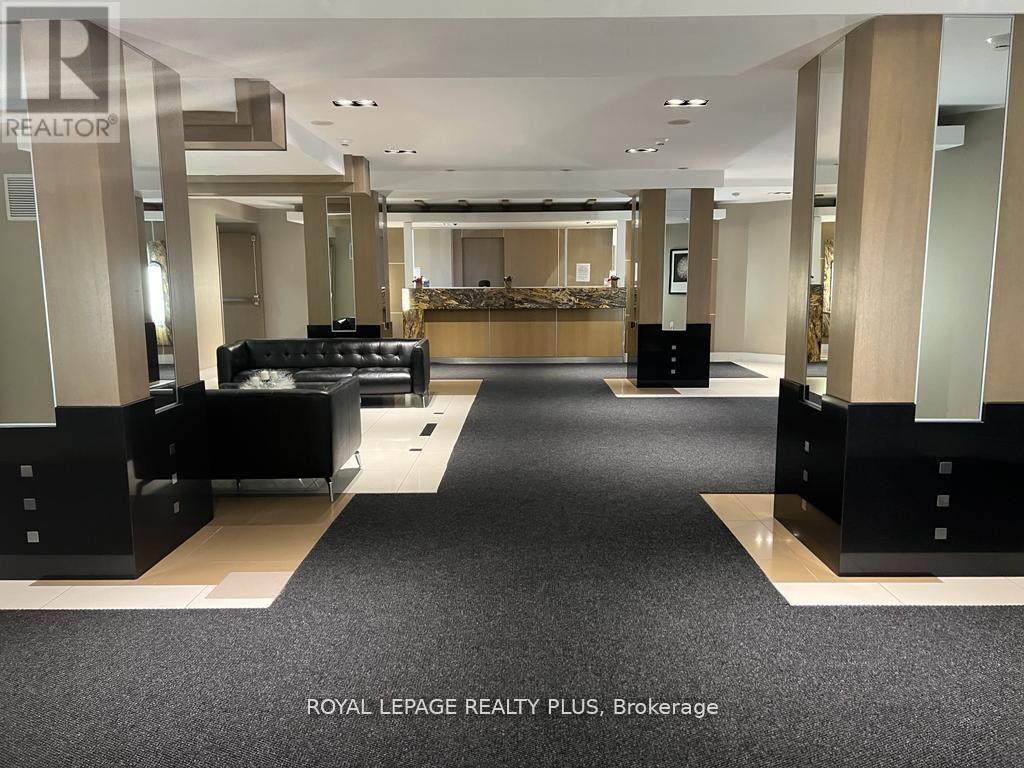 707 - 1060 Sheppard Avenue W, Toronto, Ontario  M3J 0G7 - Photo 4 - W12844830