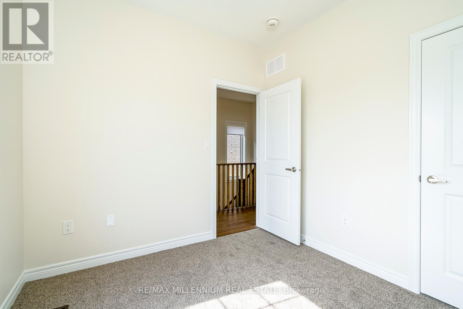 Upper - 28 Brent Stephens Way, Brampton, Ontario  L7A 5B6 - Photo 35 - W12844852