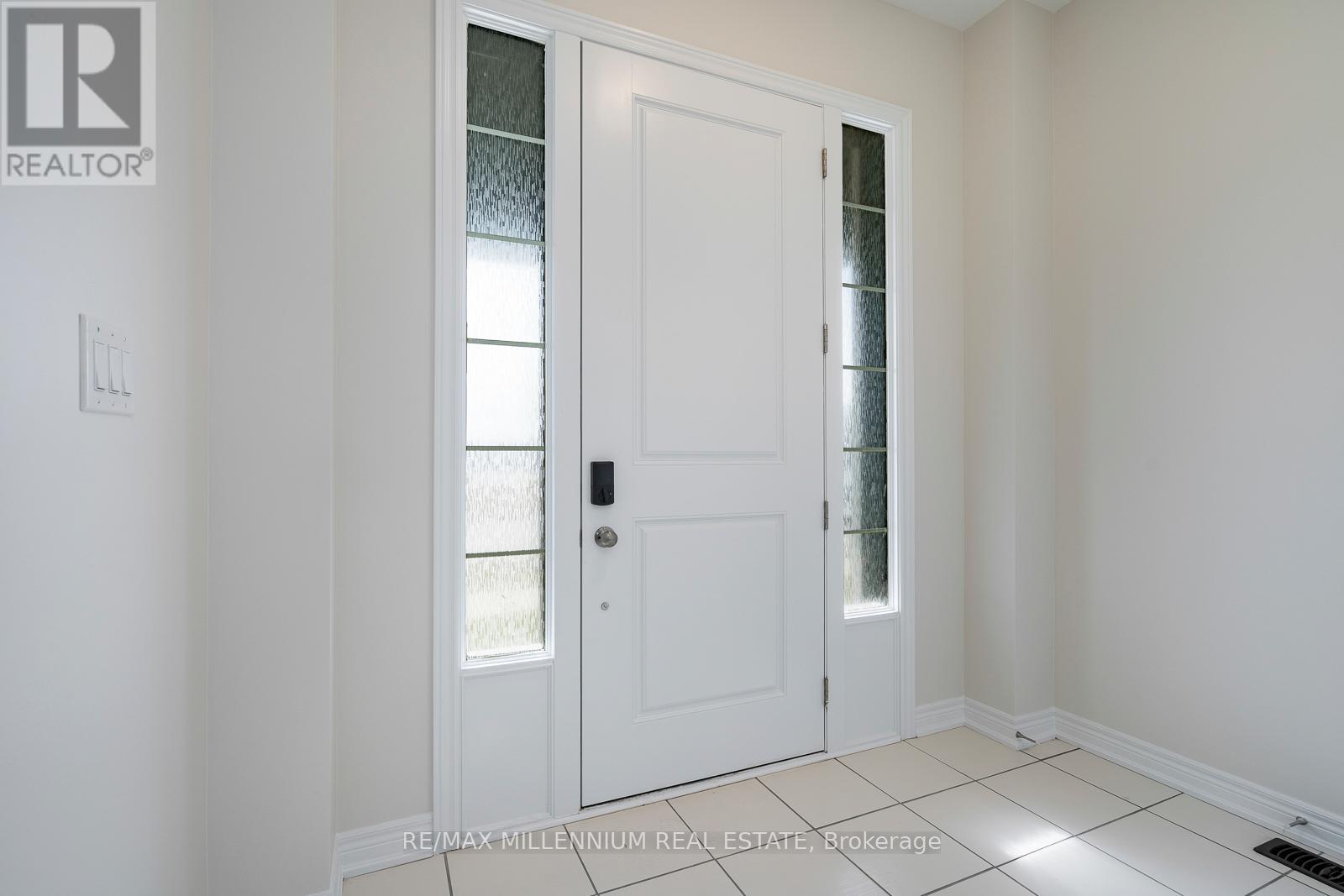 Upper - 28 Brent Stephens Way, Brampton, Ontario  L7A 5B6 - Photo 4 - W12844852