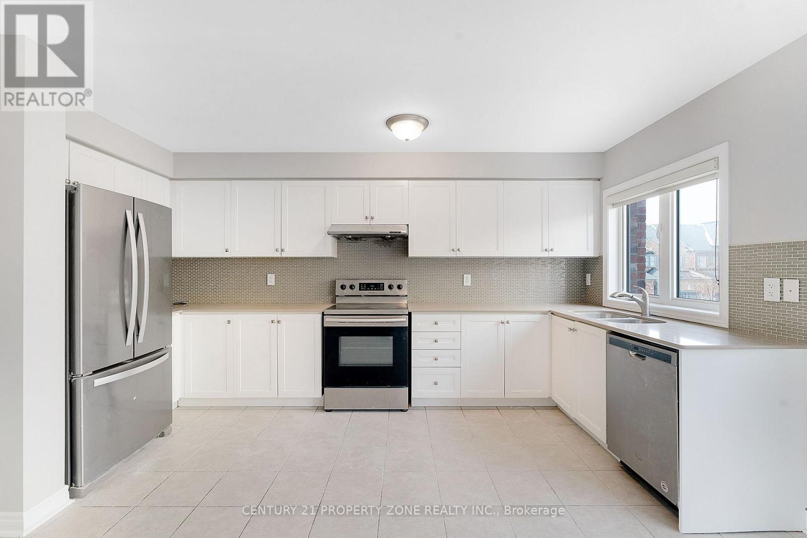 4 - 29 Pennycross Crescent, Brampton, Ontario  L7A 0B6 - Photo 15 - W12844854