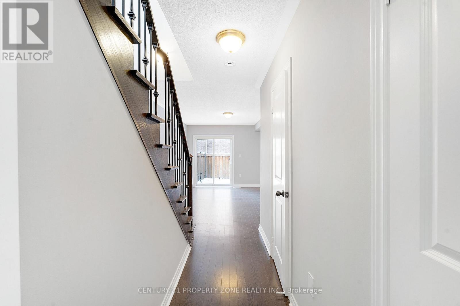 4 - 29 Pennycross Crescent, Brampton, Ontario  L7A 0B6 - Photo 7 - W12844854