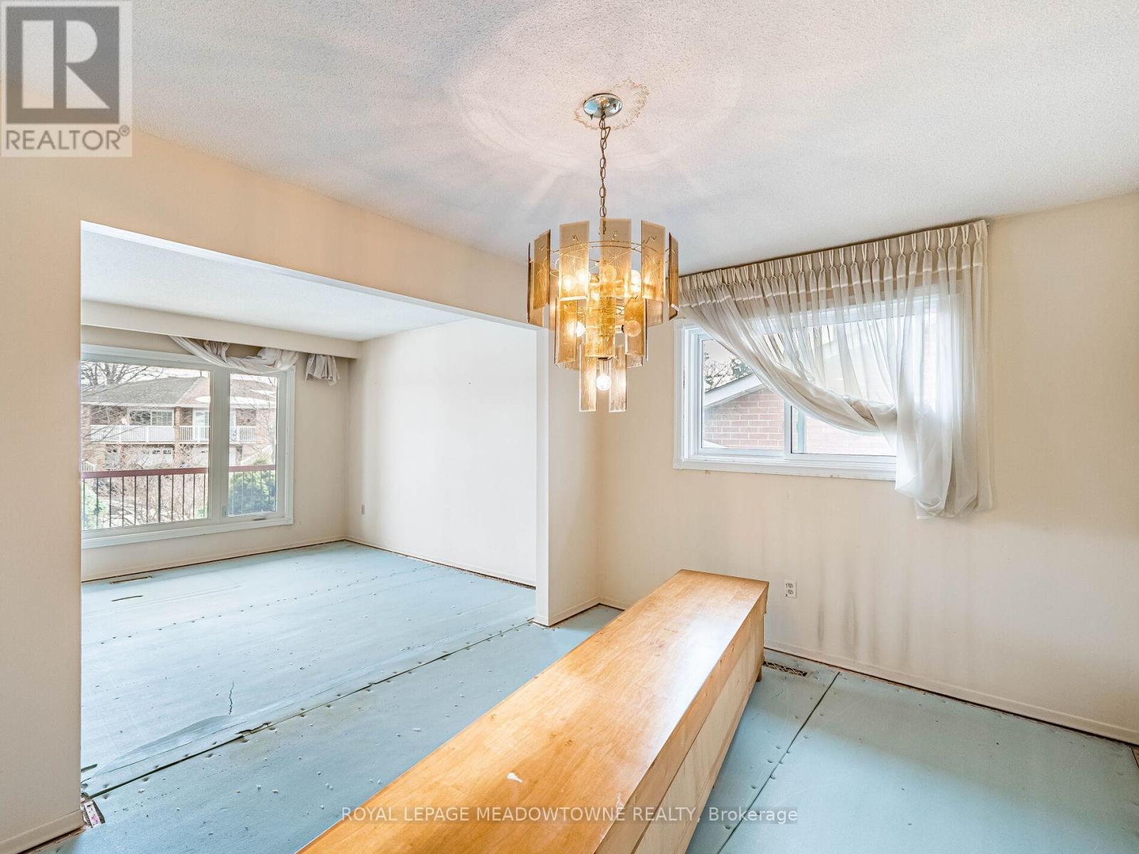 66 Pluto Drive, Brampton, Ontario  L6V 3W5 - Photo 11 - W12844870