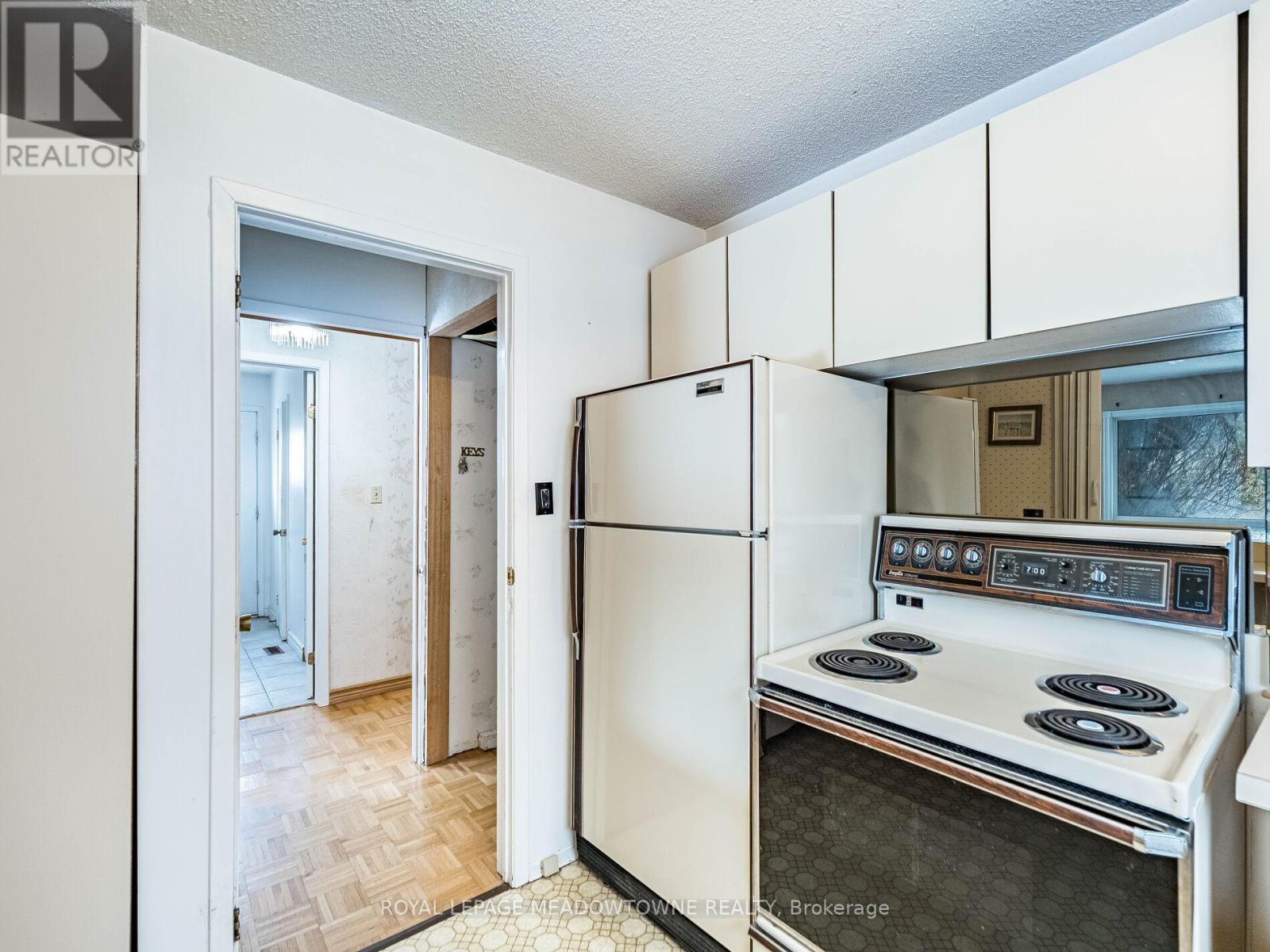 66 Pluto Drive, Brampton, Ontario  L6V 3W5 - Photo 35 - W12844870