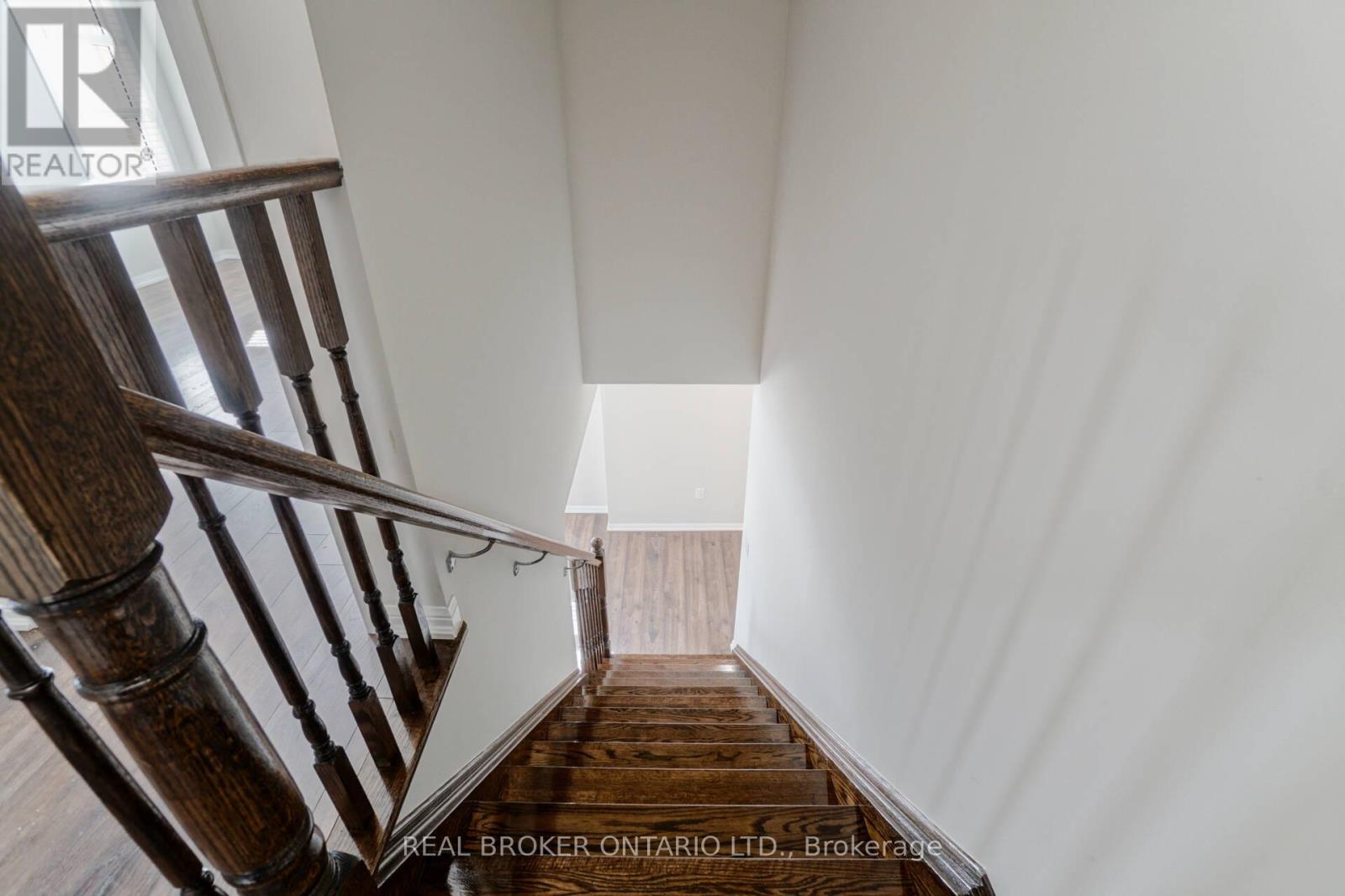 64 Commuter Drive, Brampton, Ontario  L7A 0R3 - Photo 24 - W12844876