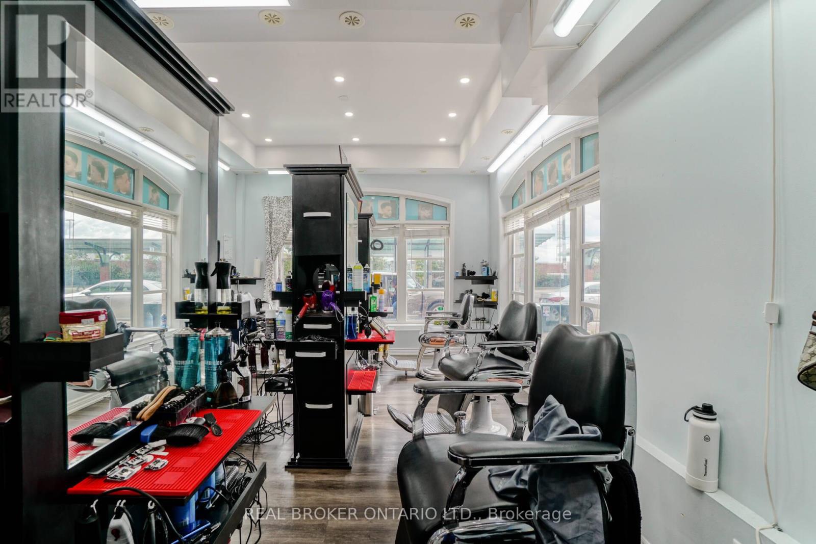 64 Commuter Drive, Brampton, Ontario  L7A 0R3 - Photo 32 - W12844876