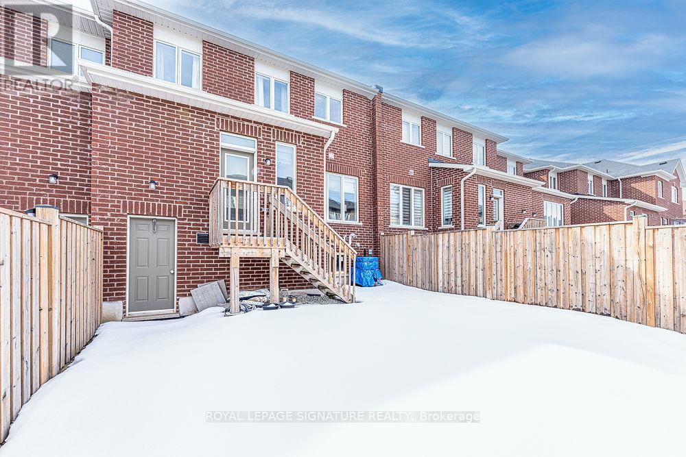 109 Holbrook Court, Milton, Ontario  L9E 1J2 - Photo 32 - W12844882