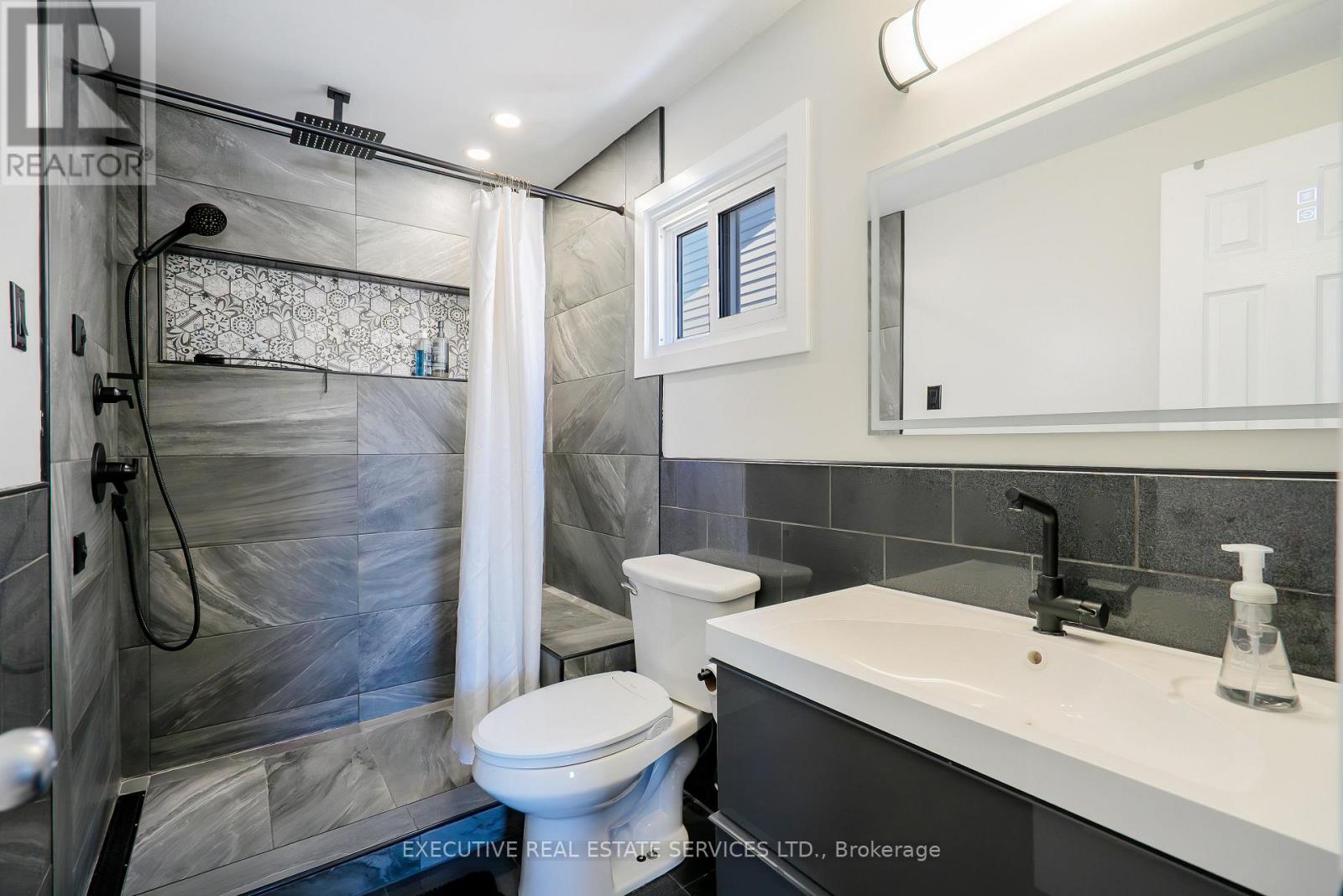 26 Stalbridge Avenue, Brampton, Ontario  L6Y 4H1 - Photo 27 - W12844906