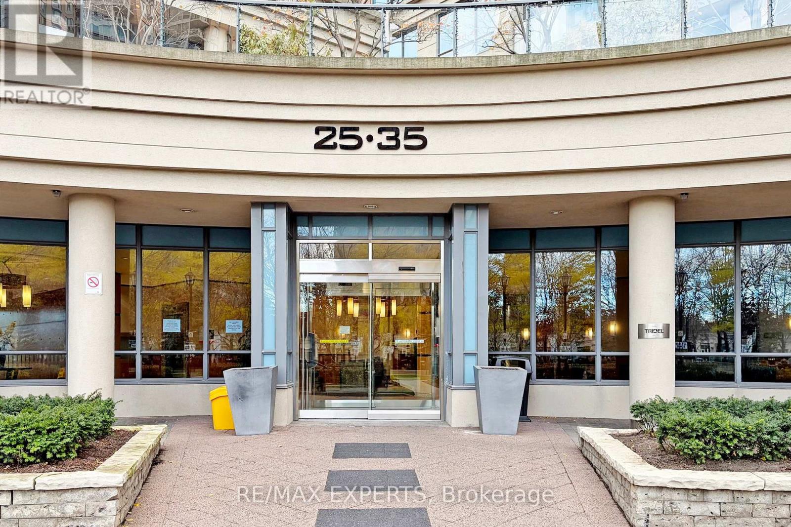 2245 - 35 Viking Lane, Toronto, Ontario  M9B 0A2 - Photo 2 - W12844918