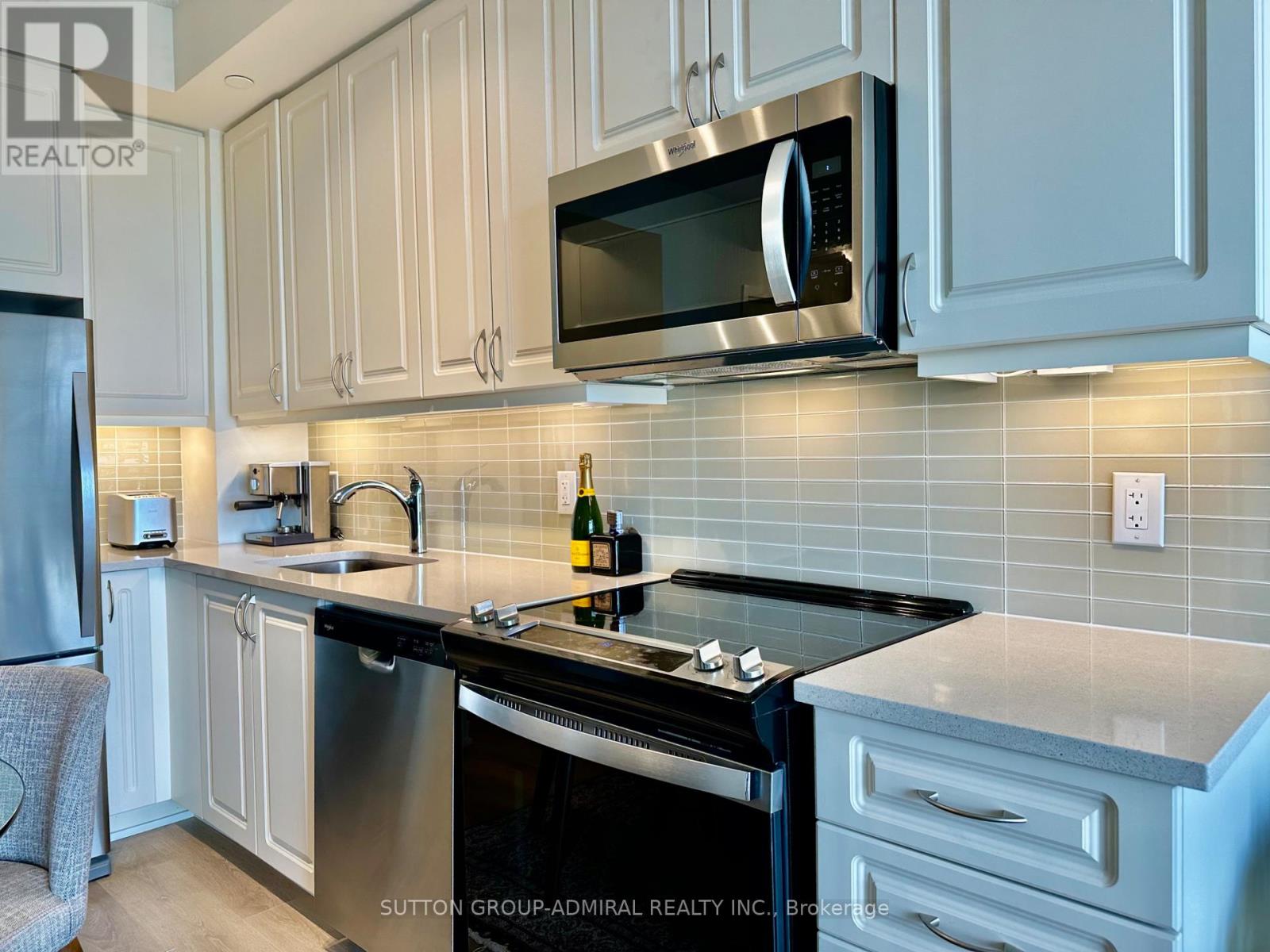 3901 - 38 Annie Craig Drive, Toronto, Ontario  M8V 0A8 - Photo 13 - W12844920