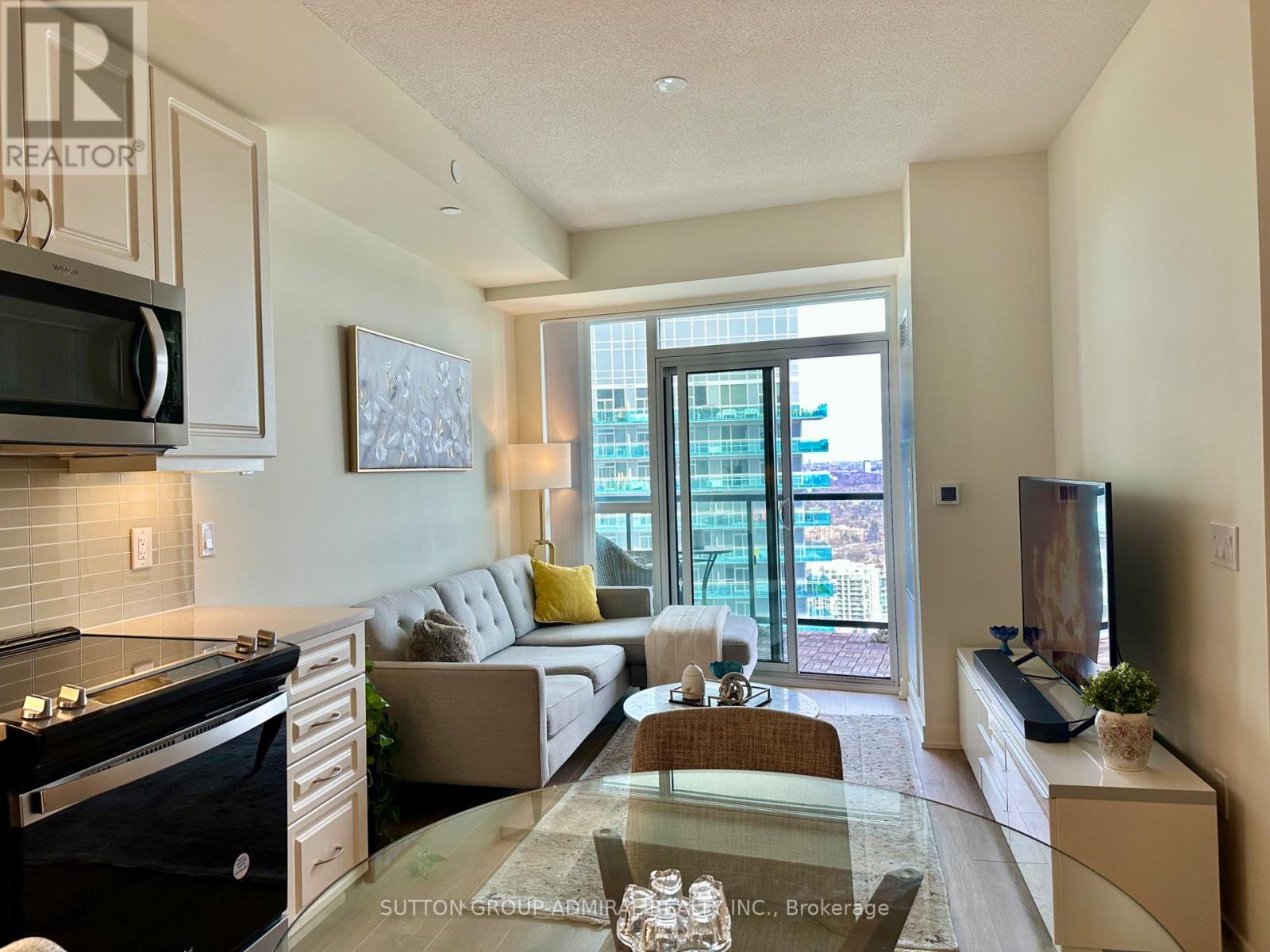 3901 - 38 Annie Craig Drive, Toronto, Ontario  M8V 0A8 - Photo 5 - W12844920