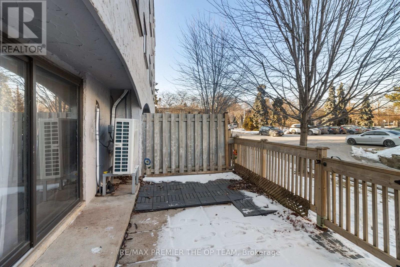 37 - 1016 Falgarwood Drive, Oakville, Ontario  L6H 2P5 - Photo 35 - W12767722