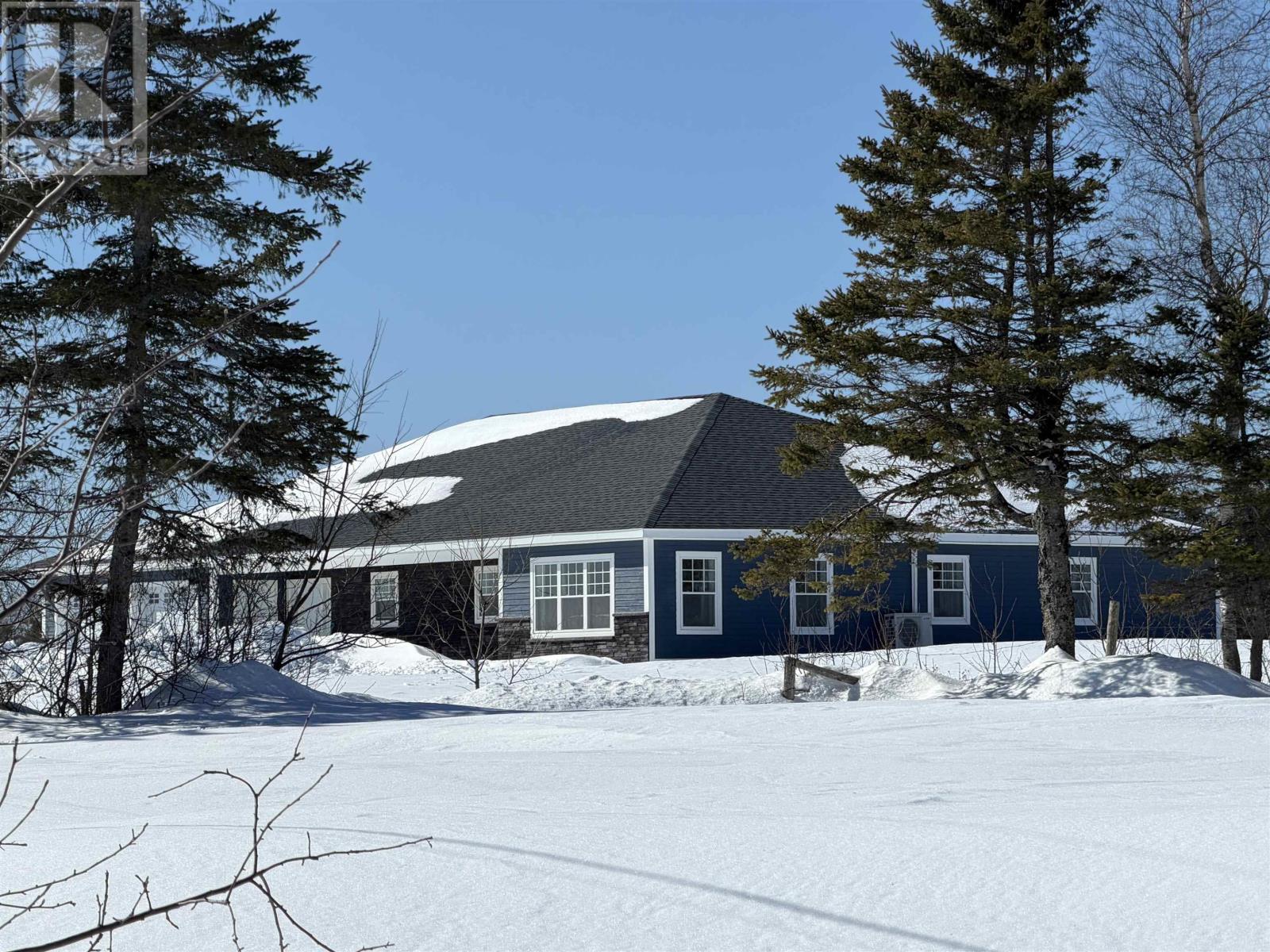 2313 Davidson Street, Forest Hill, Nova Scotia  B4P 2R1 - Photo 2 - 202603800