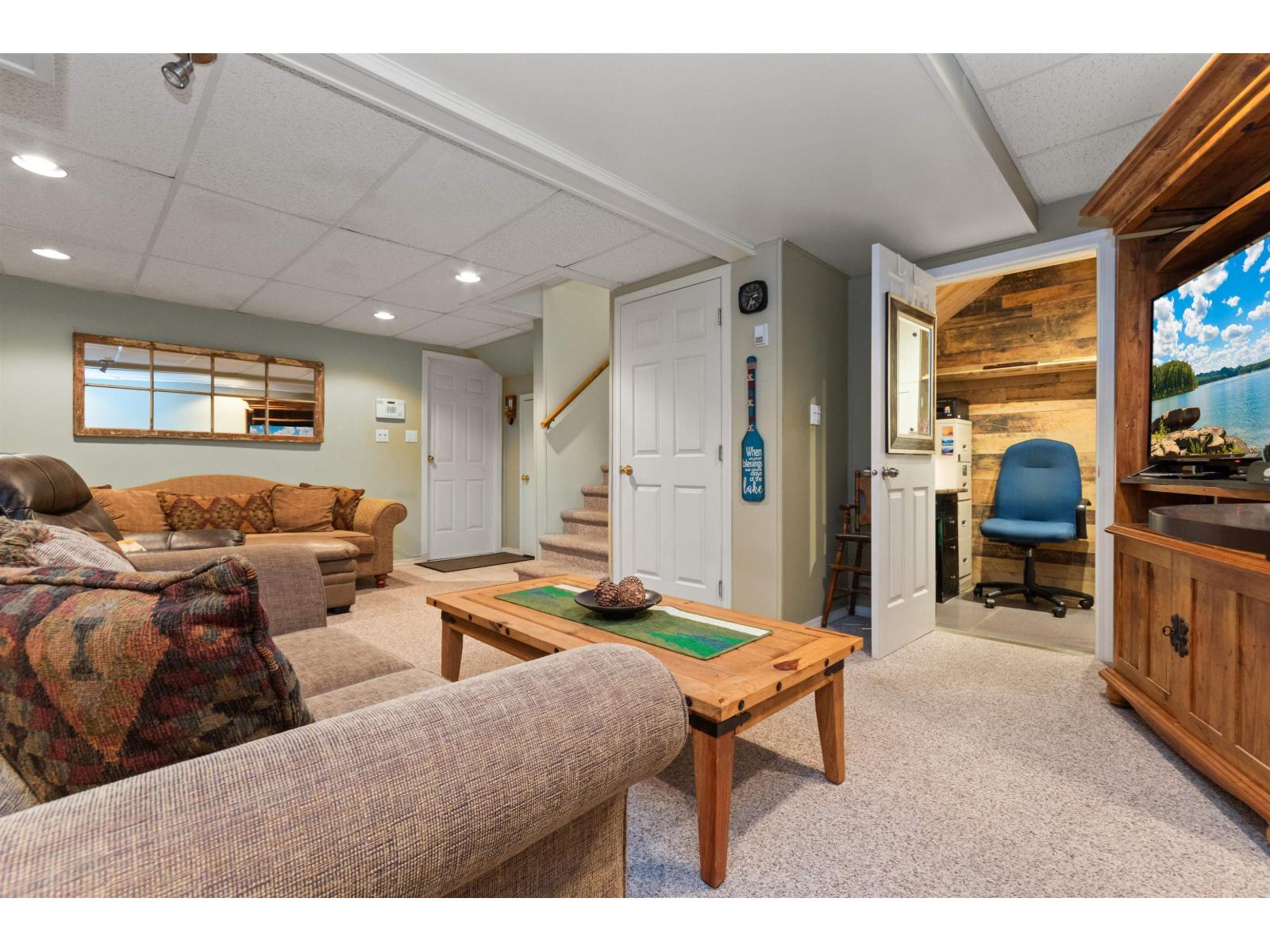 262 First Avenue, Cultus Lake North, Cultus Lake, British Columbia  V2R 4Z4 - Photo 34 - R3095914