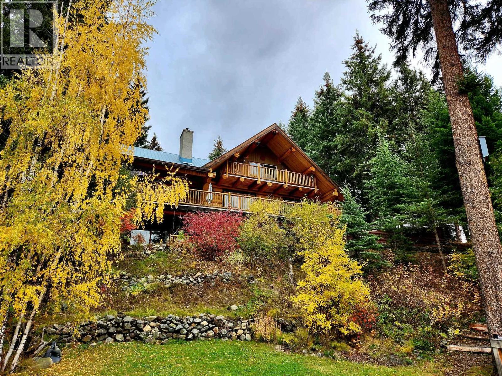 8494 Gerald Crescent, Bridge Lake, British Columbia  V0K 1E0 - Photo 6 - R3091923