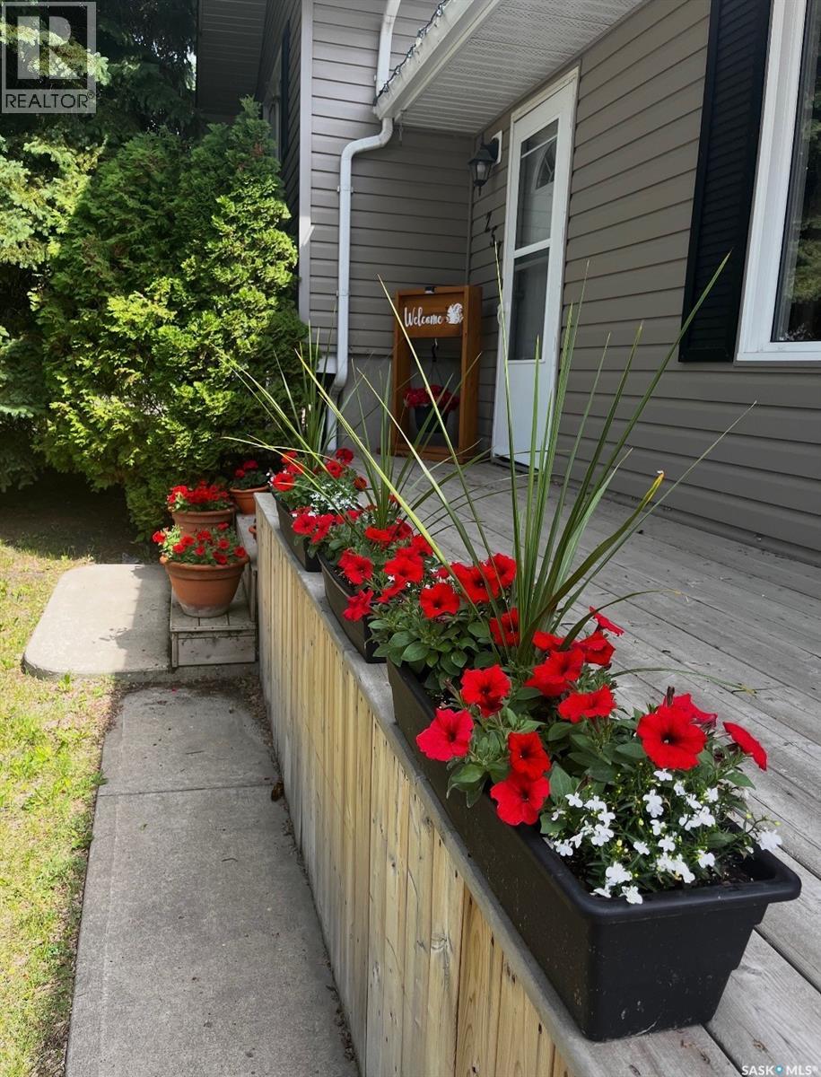 251 Hanley Crescent, Regina, Saskatchewan  S4R 5A9 - Photo 36 - SK029676