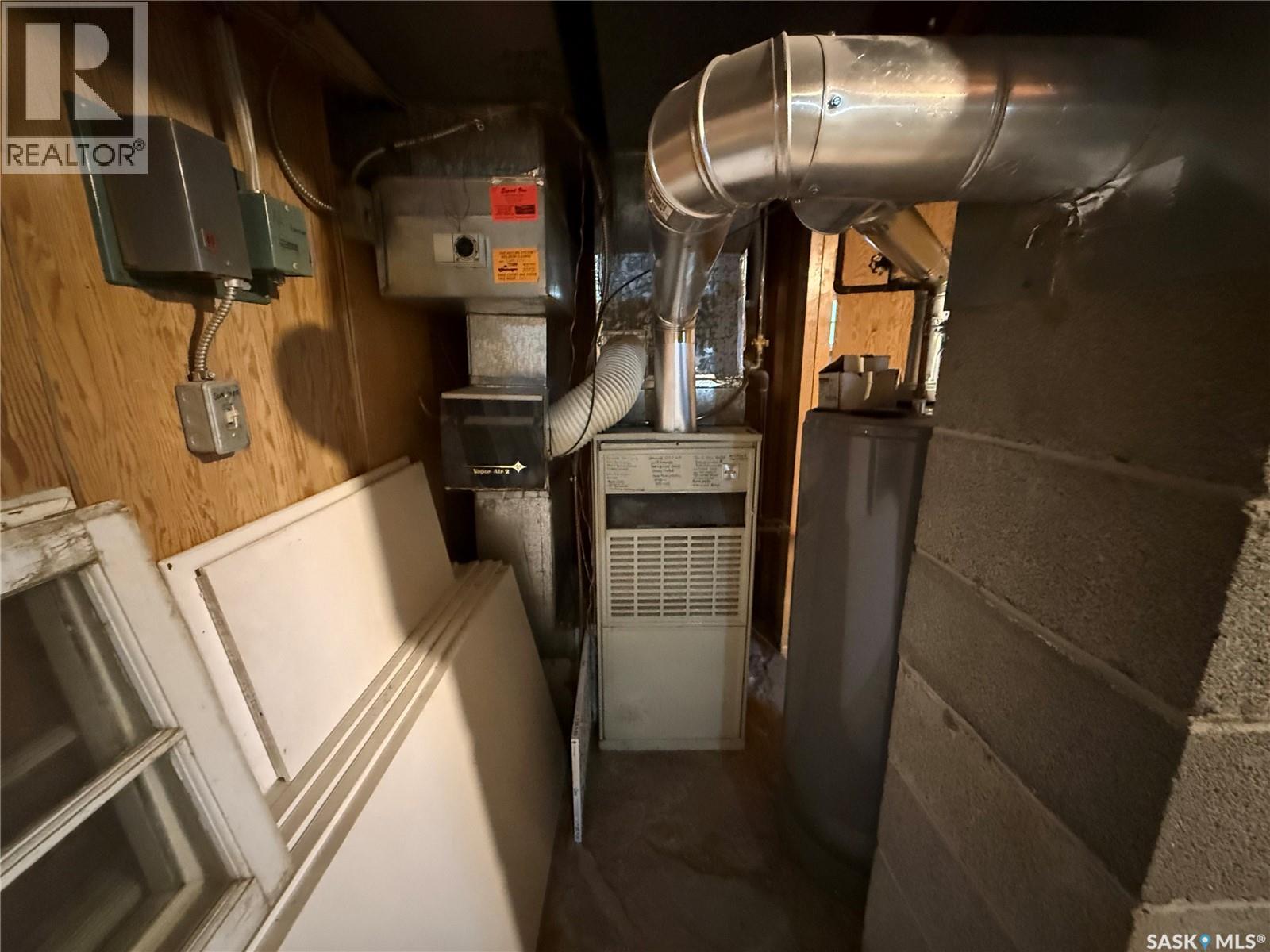 634 King Street, Weyburn, Saskatchewan  S4H 0P7 - Photo 18 - SK029642