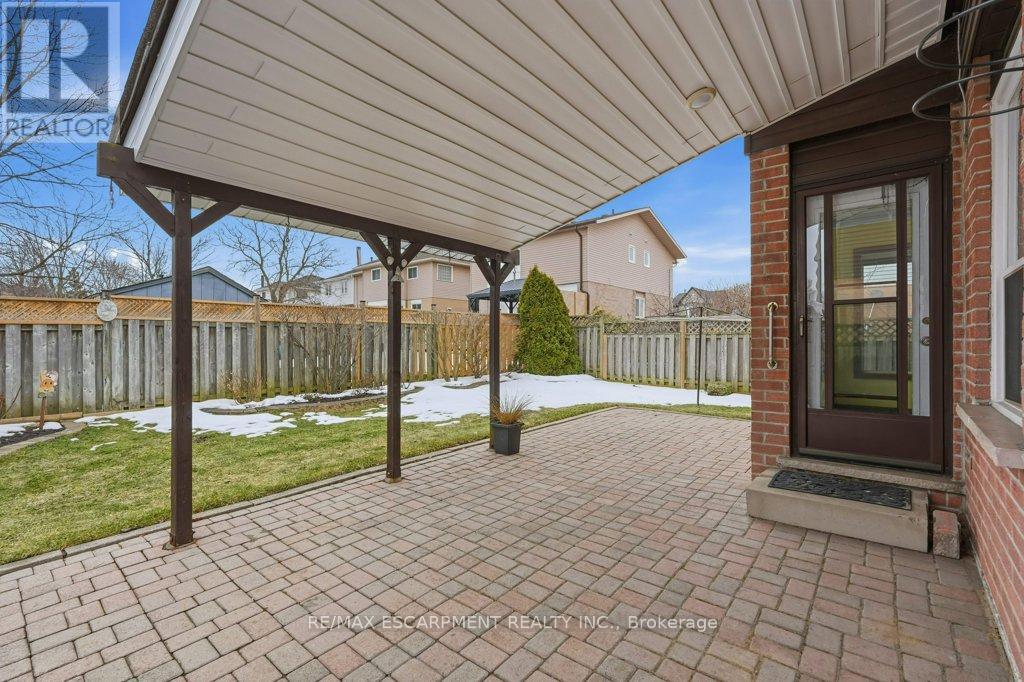 639 Rexford Drive, Hamilton, Ontario  L8W 3E7 - Photo 38 - X12844776