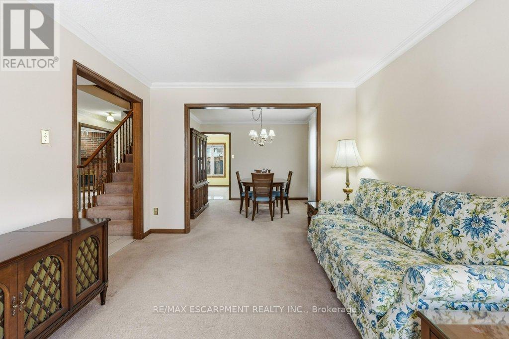 639 Rexford Drive, Hamilton, Ontario  L8W 3E7 - Photo 5 - X12844776