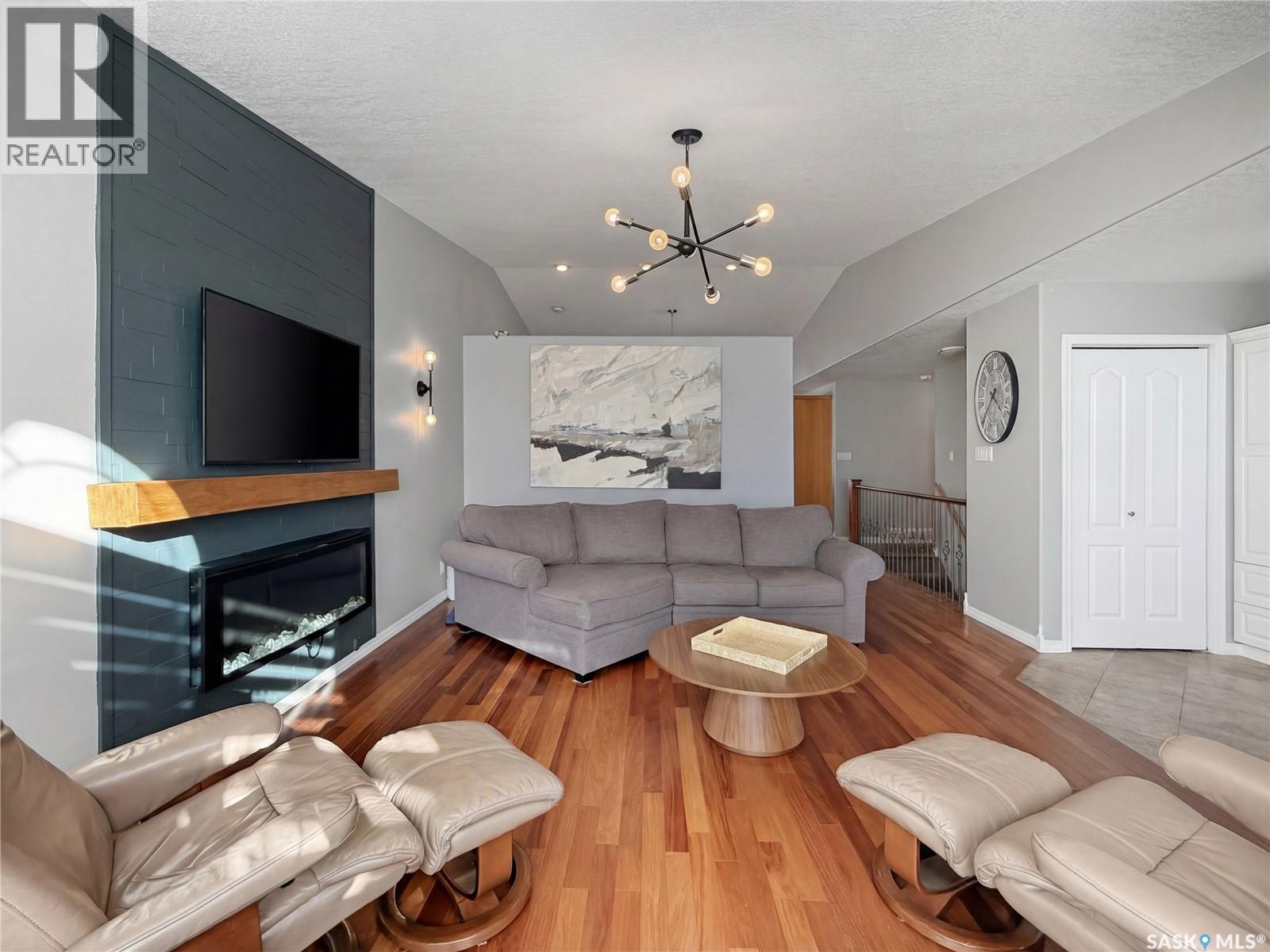 529 Palliser Drive, Swift Current, Saskatchewan  S9H 5C6 - Photo 3 - SK029567