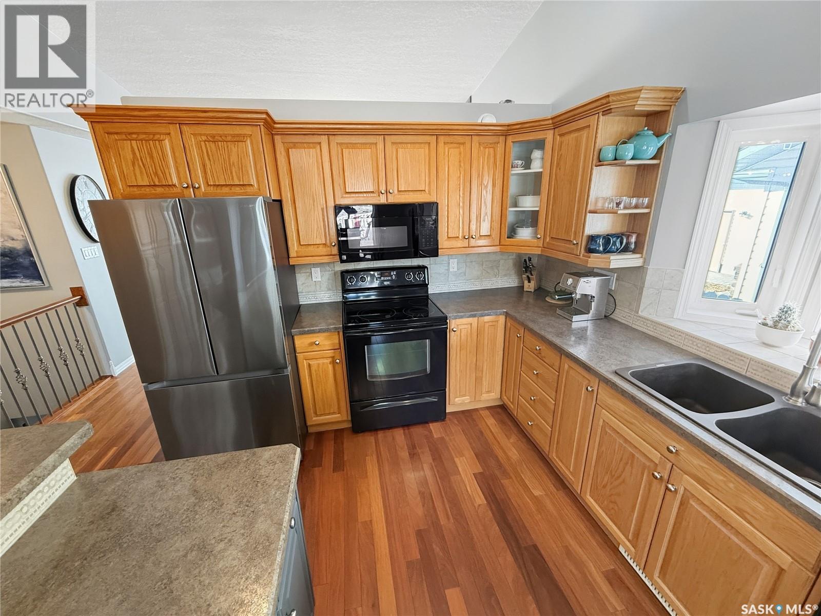 529 Palliser Drive, Swift Current, Saskatchewan  S9H 5C6 - Photo 8 - SK029567