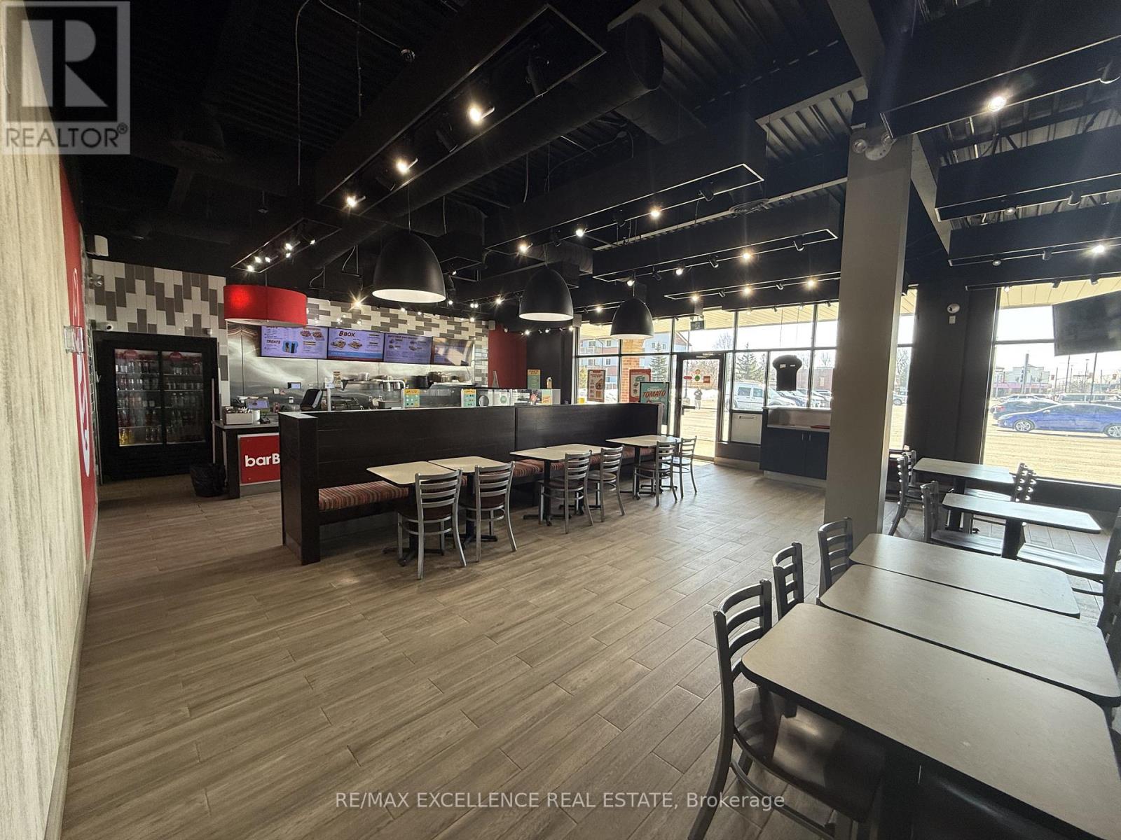 245 - 835 Ontario Road, Welland, Ontario  L3B 5B5 - Photo 2 - X12844890