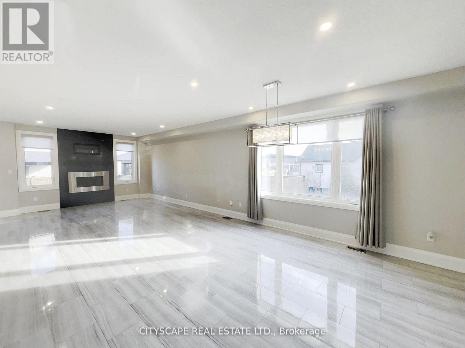 5074 Kalar Road, Niagara Falls, Ontario  L2H 1T2 - Photo 10 - X12844904